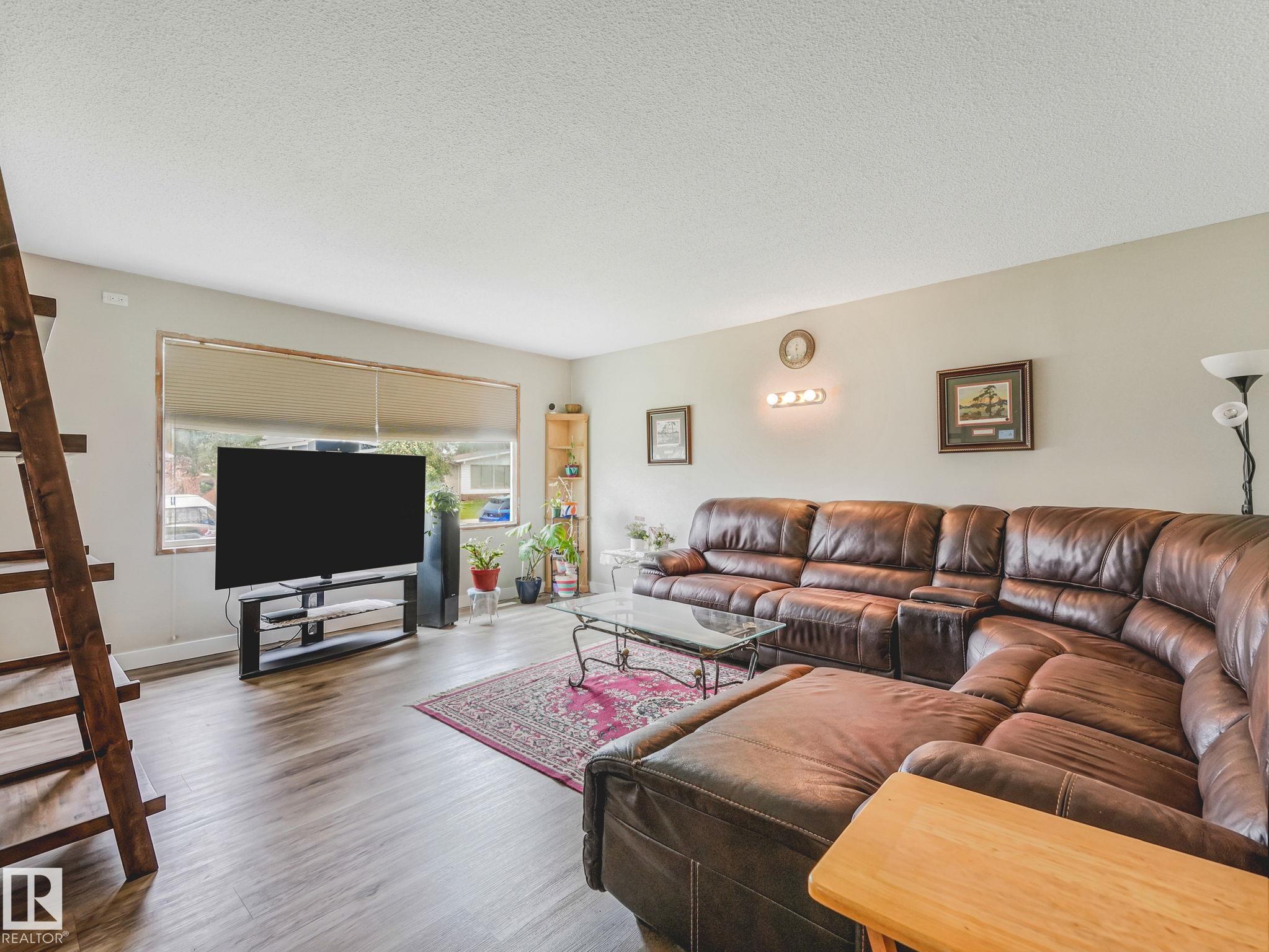 13807 92 Street NW, Northmount, Edmonton
