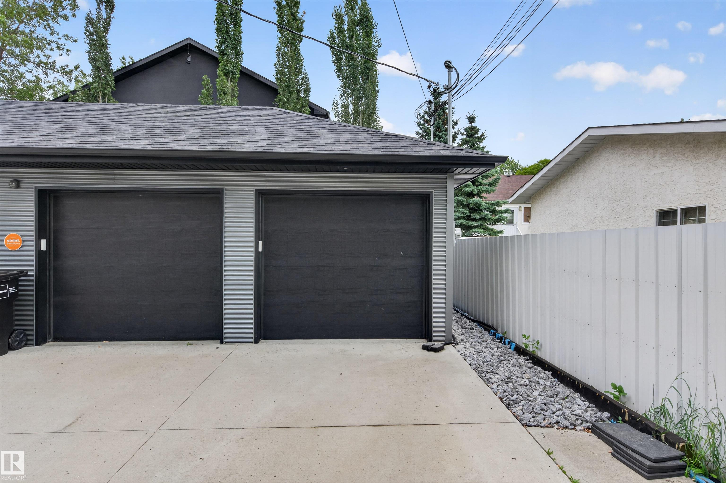 Photo 29 at 15009 108 Avenue NW, High Park, Edmonton