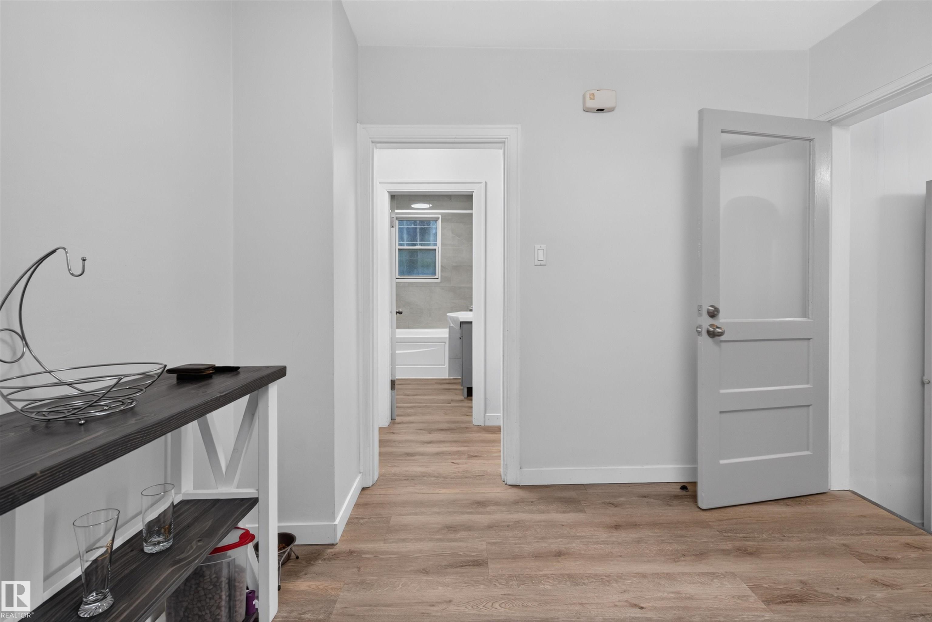 Photo 15 at 11431 88 Street NW, Parkdale, Edmonton