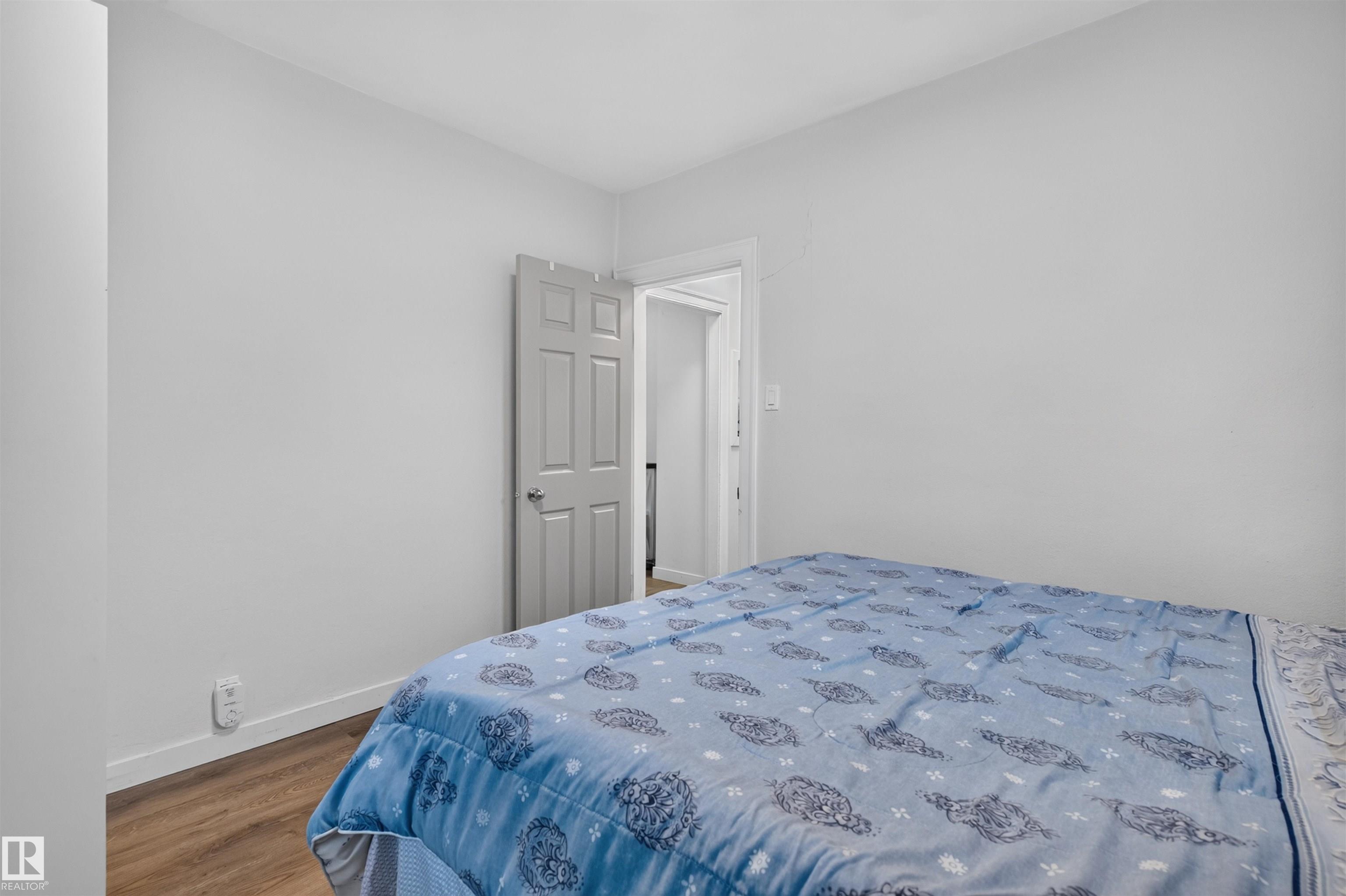 Photo 18 at 11431 88 Street NW, Parkdale, Edmonton