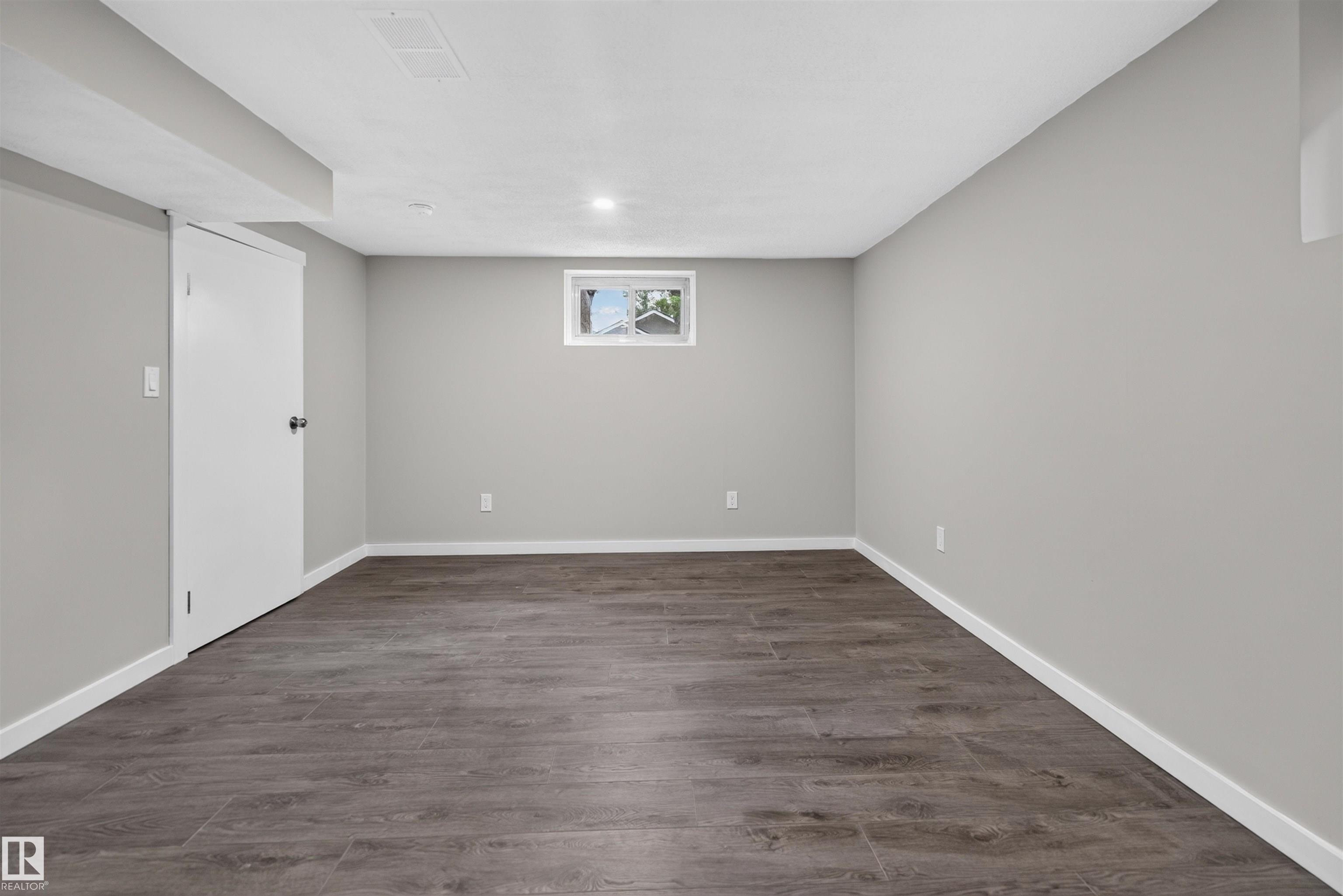 Photo 30 at 11431 88 Street NW, Parkdale, Edmonton