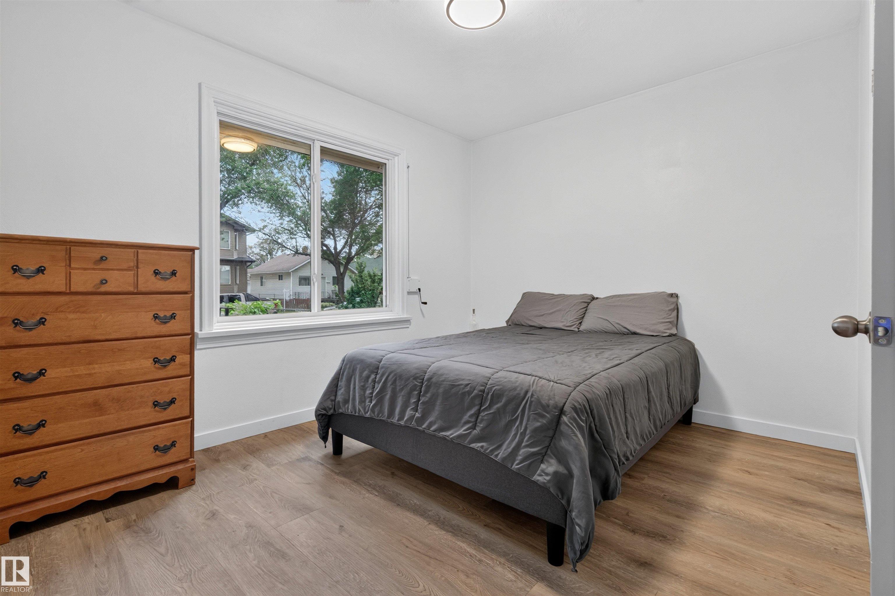 Photo 9 at 11431 88 Street NW, Parkdale, Edmonton