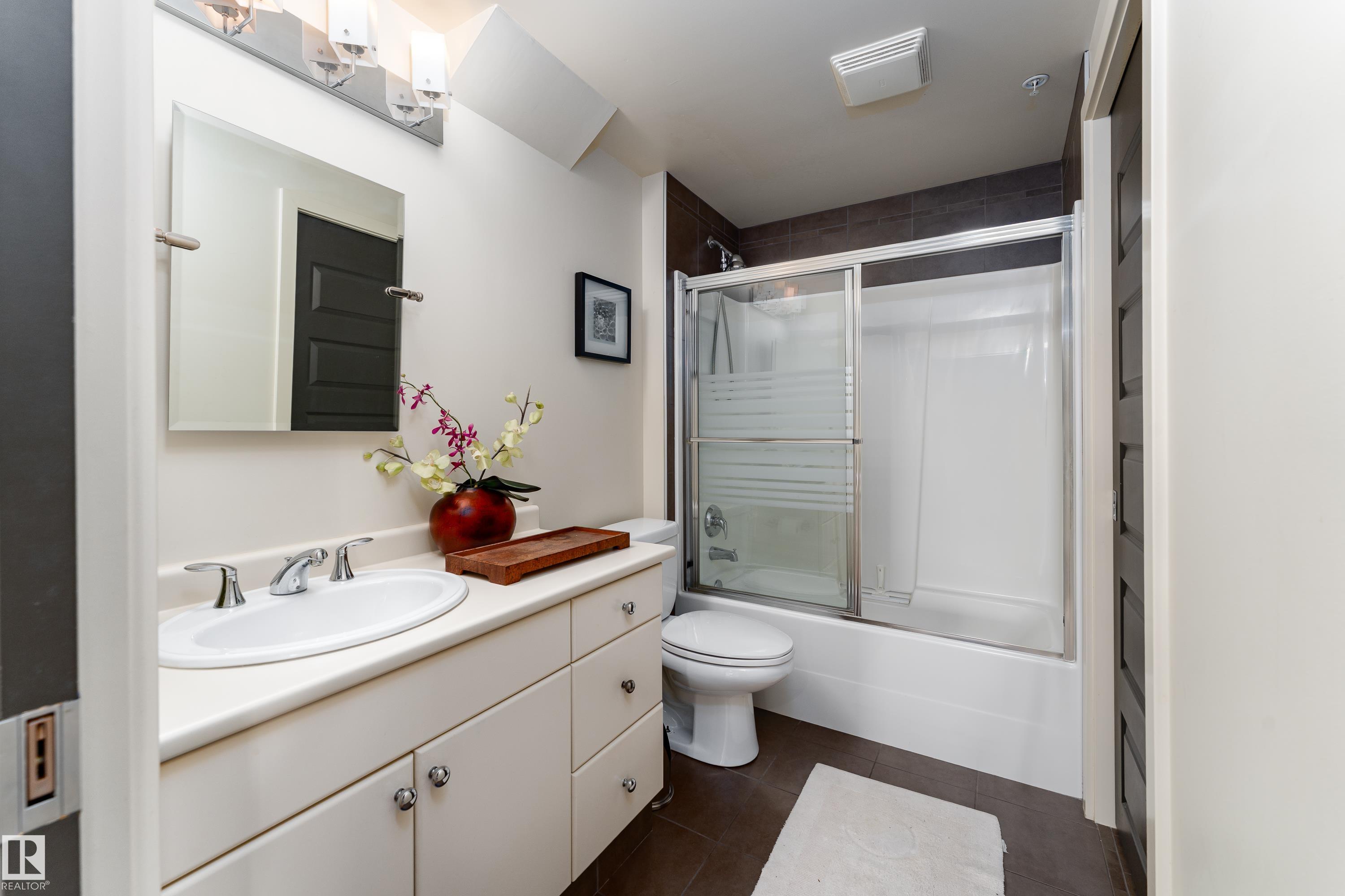 Photo 27 at 602 - 10028 119 Street NW, Wîhkwêntôwin, Edmonton