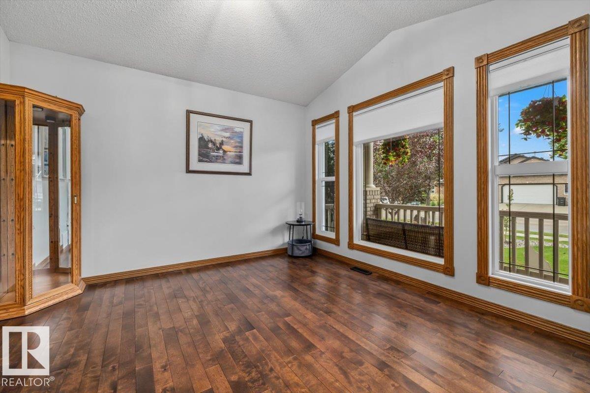 Photo 17 at 61 Linkside Boulevard, Linkside, Spruce Grove