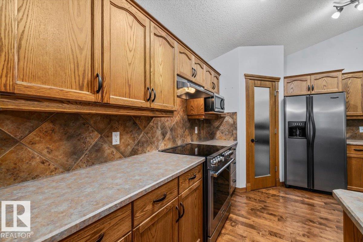 Photo 8 at 61 Linkside Boulevard, Linkside, Spruce Grove