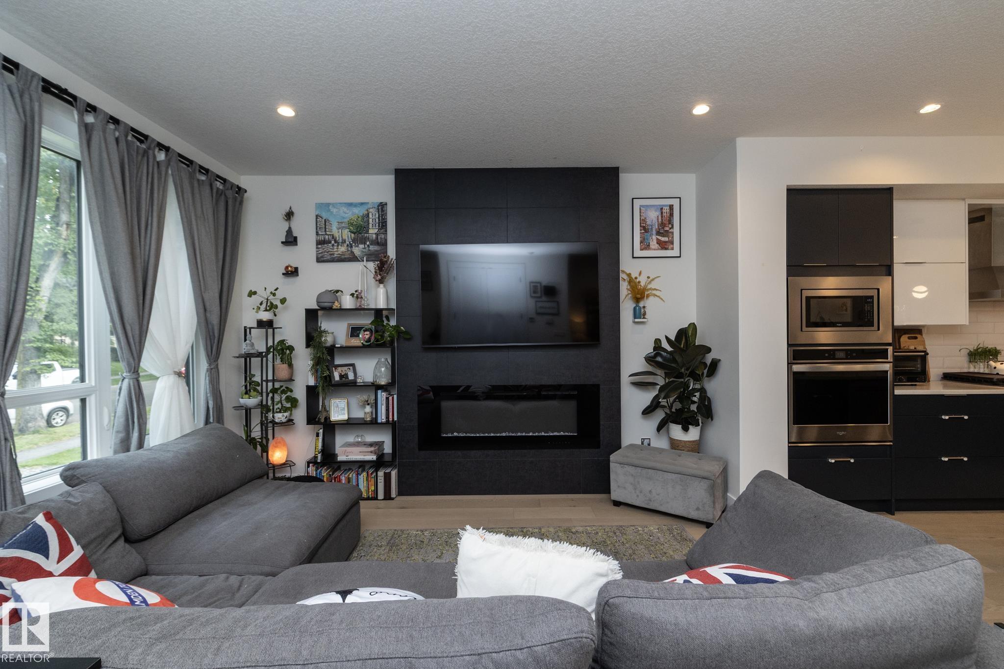7733 81 Avenue NW, King Edward Park, Edmonton