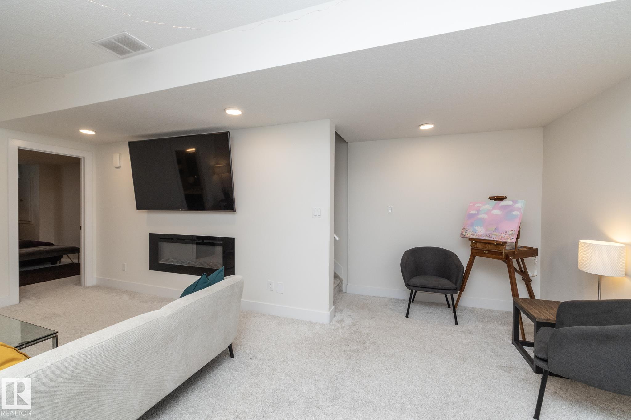 Photo 53 at 7733 81 Avenue NW, King Edward Park, Edmonton