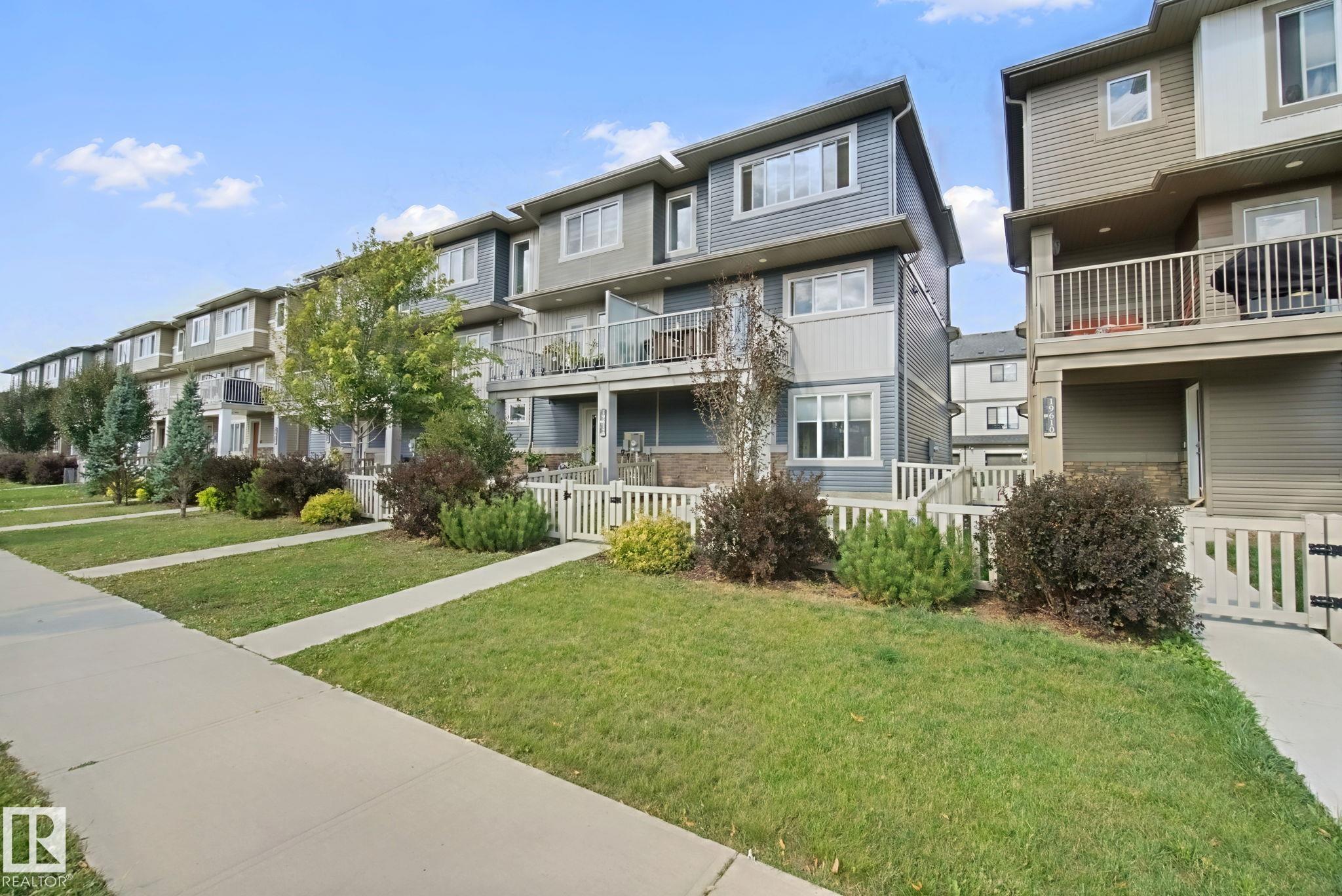 Photo 2 at 19612 27 Avenue NW, The Uplands, Edmonton