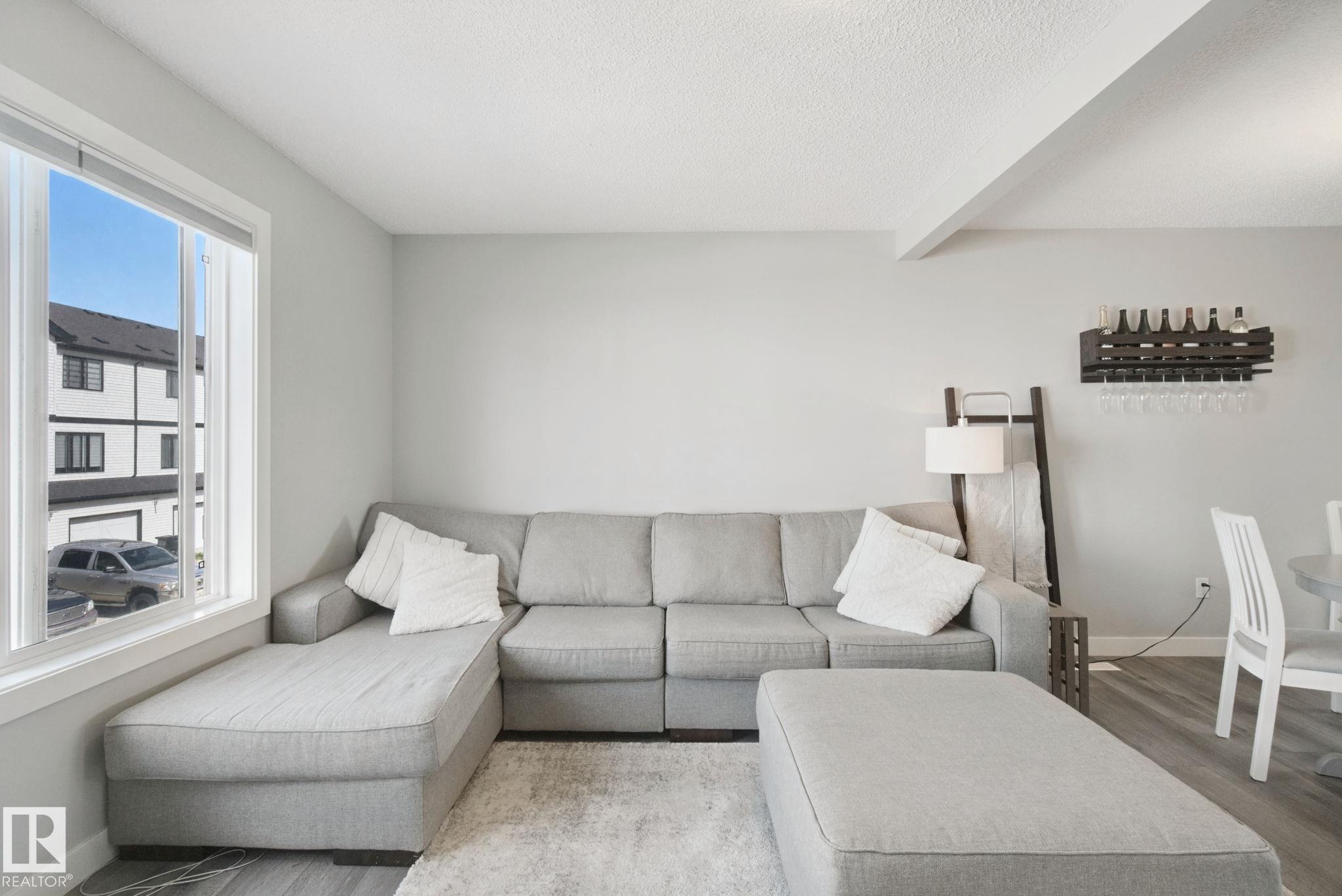 Photo 8 at 19612 27 Avenue NW, The Uplands, Edmonton