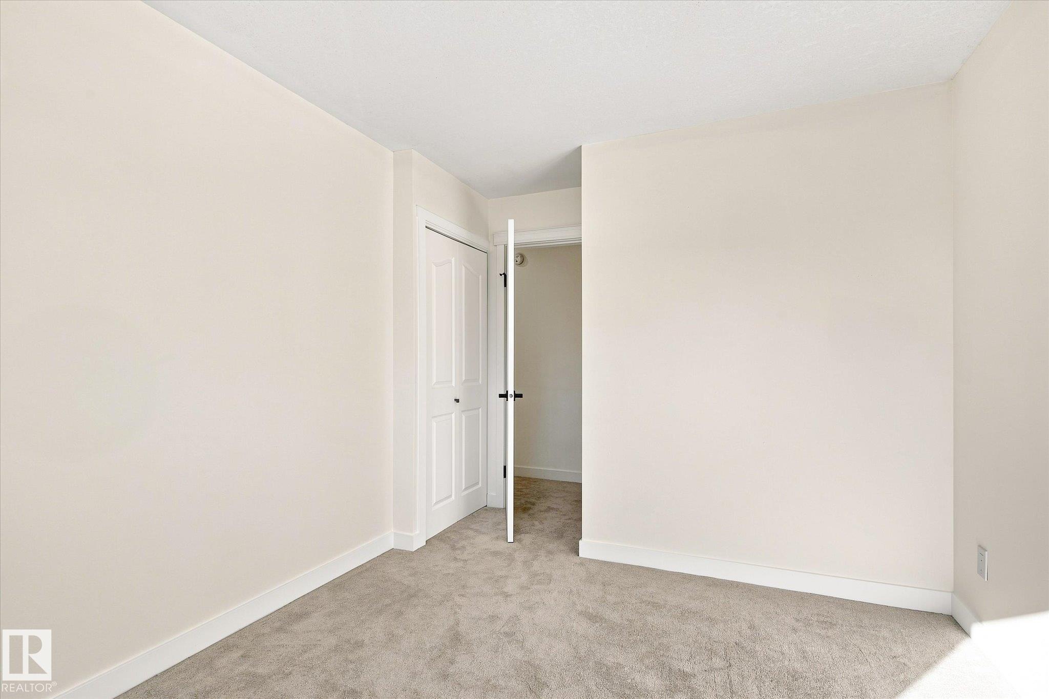 Photo 24 at 17325 85 Avenue NW, Thorncliffe, Edmonton