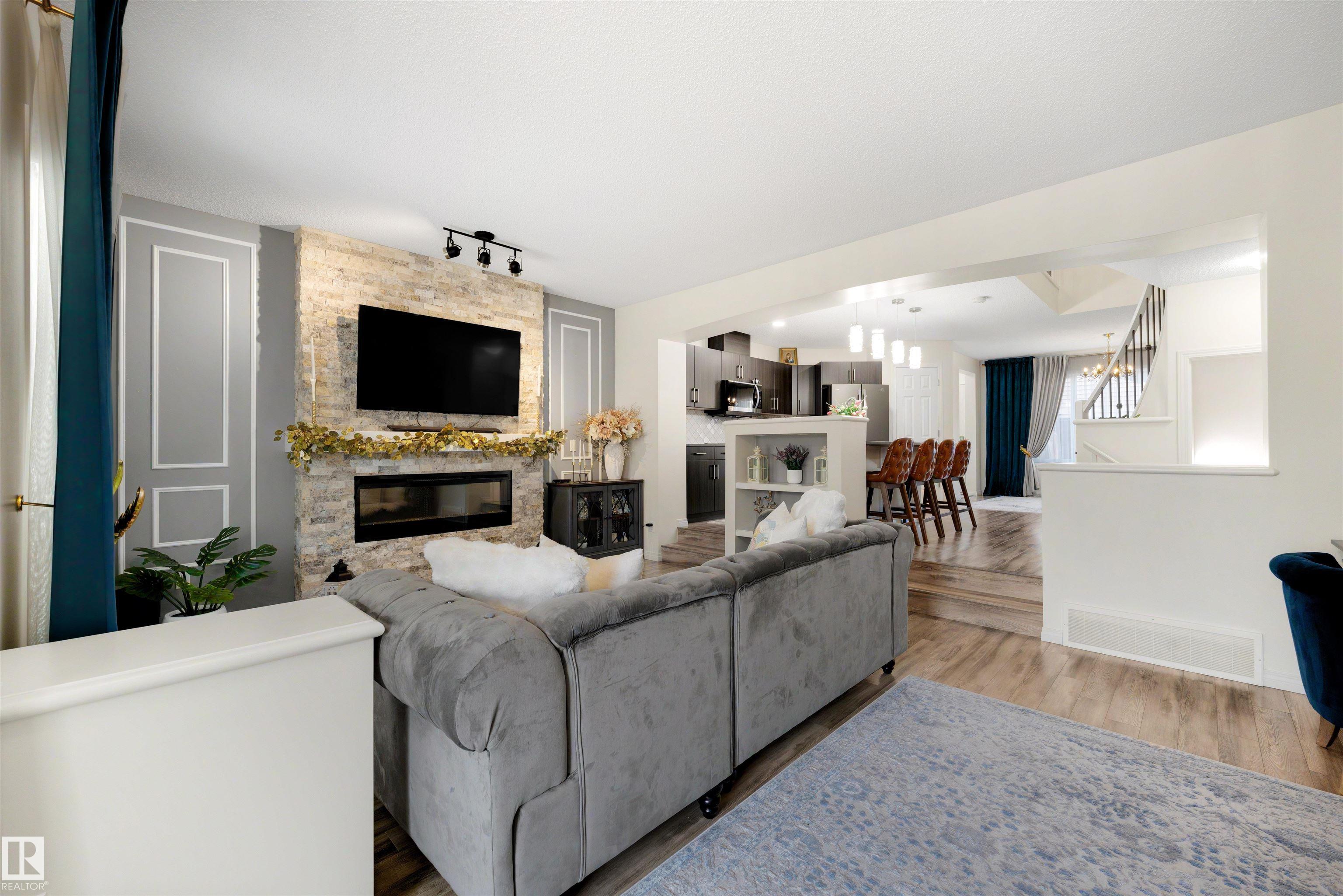 Photo 4 at 3231 Cherry Crescent SW, The Orchards At Ellerslie, Edmonton