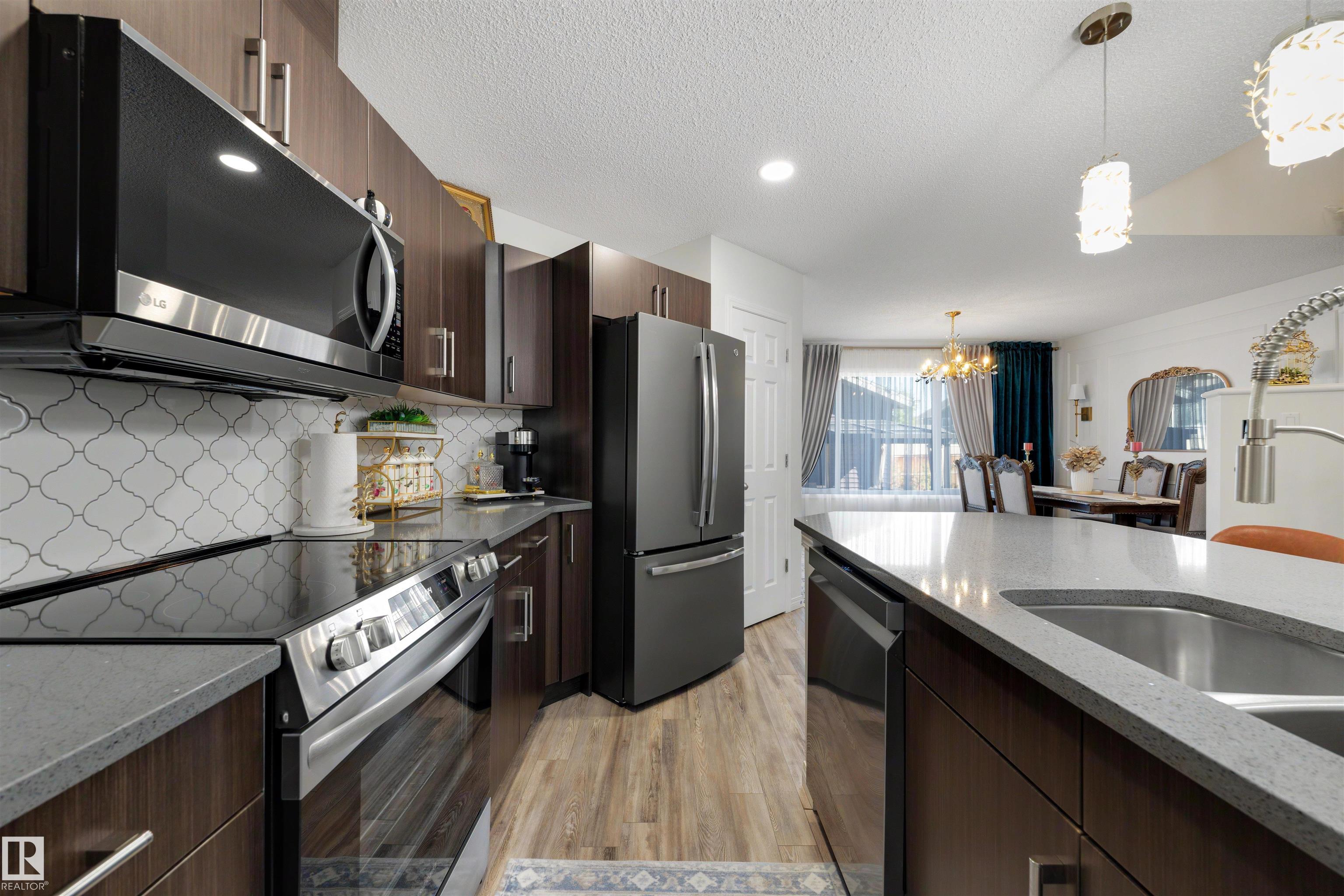 Photo 9 at 3231 Cherry Crescent SW, The Orchards At Ellerslie, Edmonton