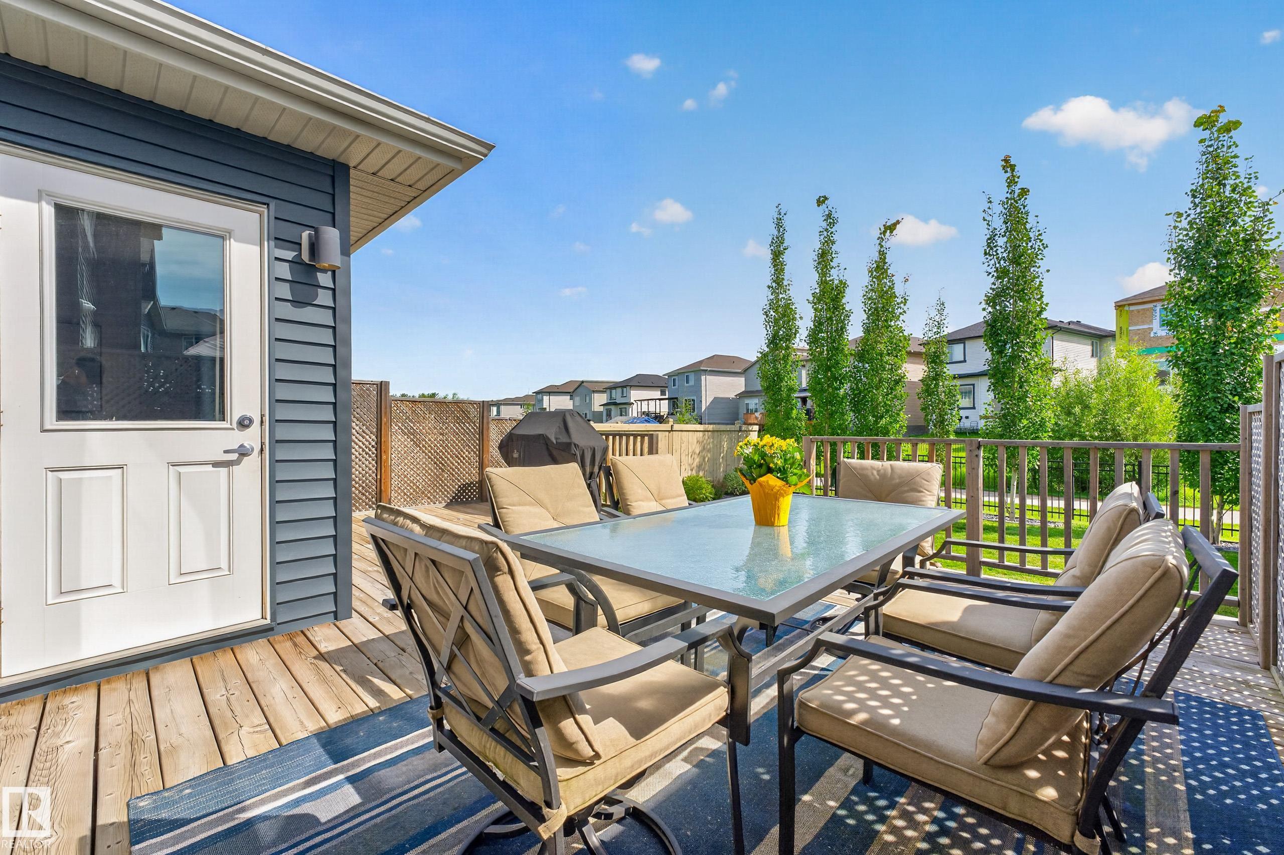 Photo 41 at 3519 8 Street NW, Maple Crest, Edmonton