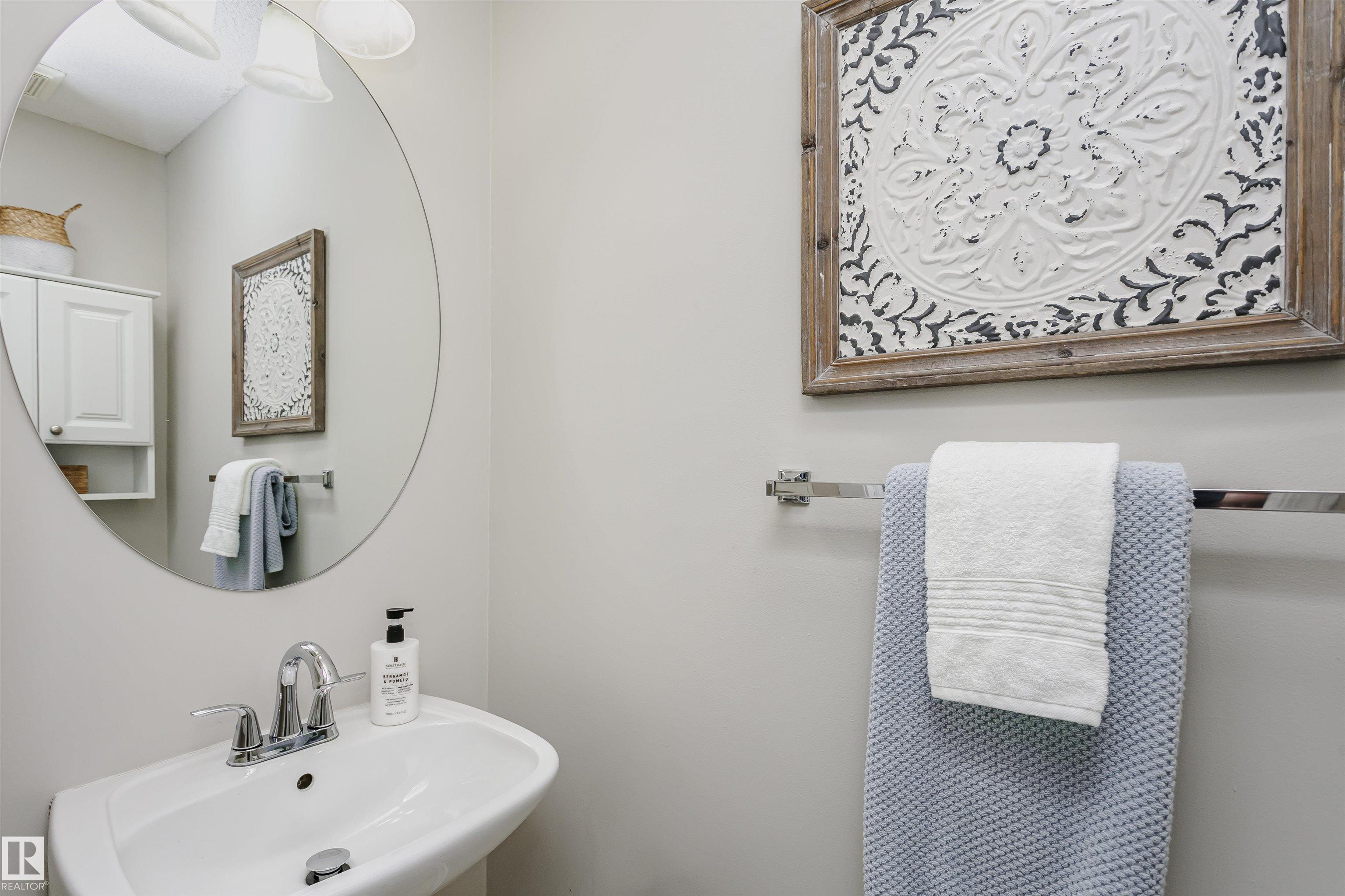 Photo 23 at 5067 Stanton Drive SW, Summerside, Edmonton