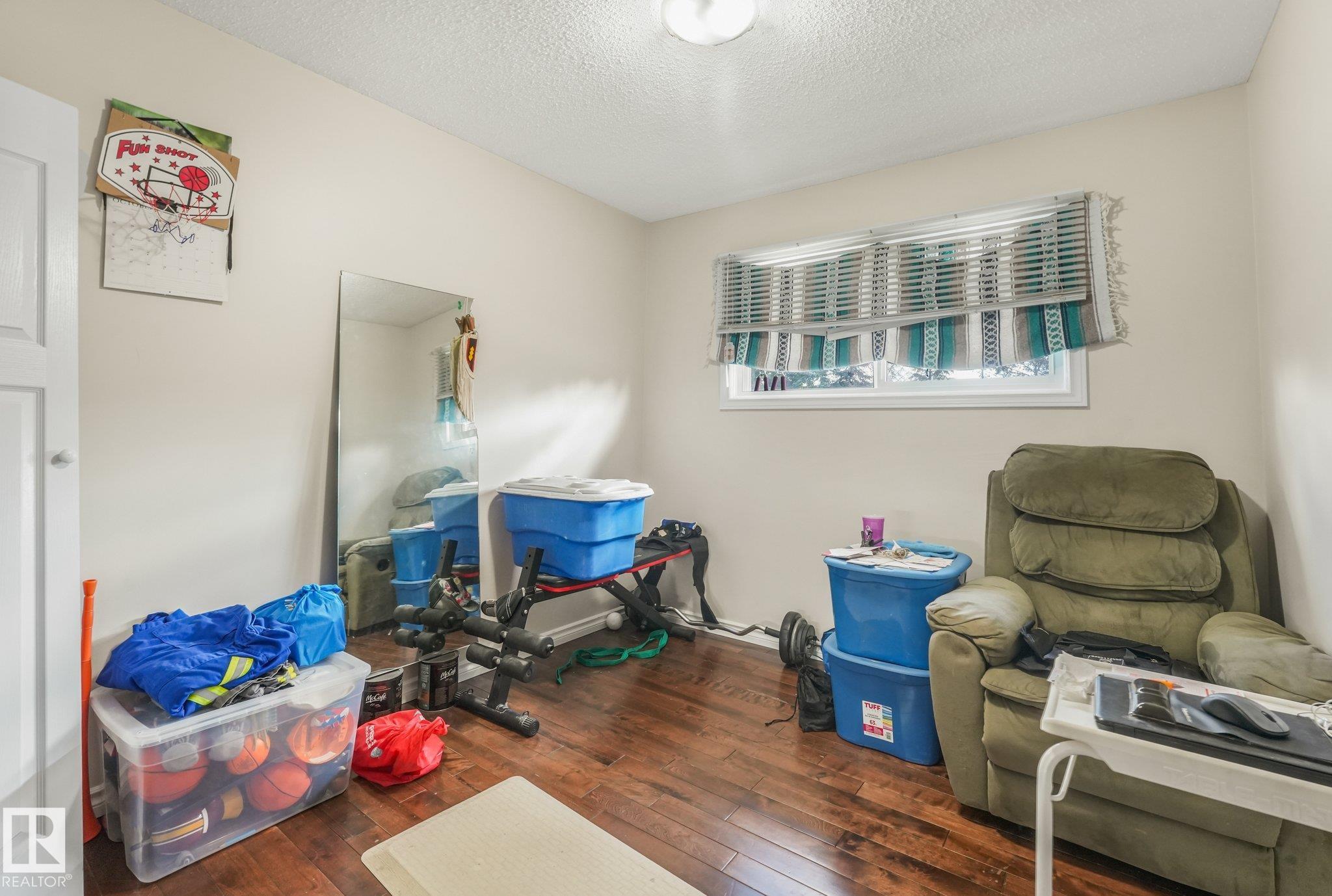 Photo 19 at 9532 138 Avenue NW, Northmount, Edmonton