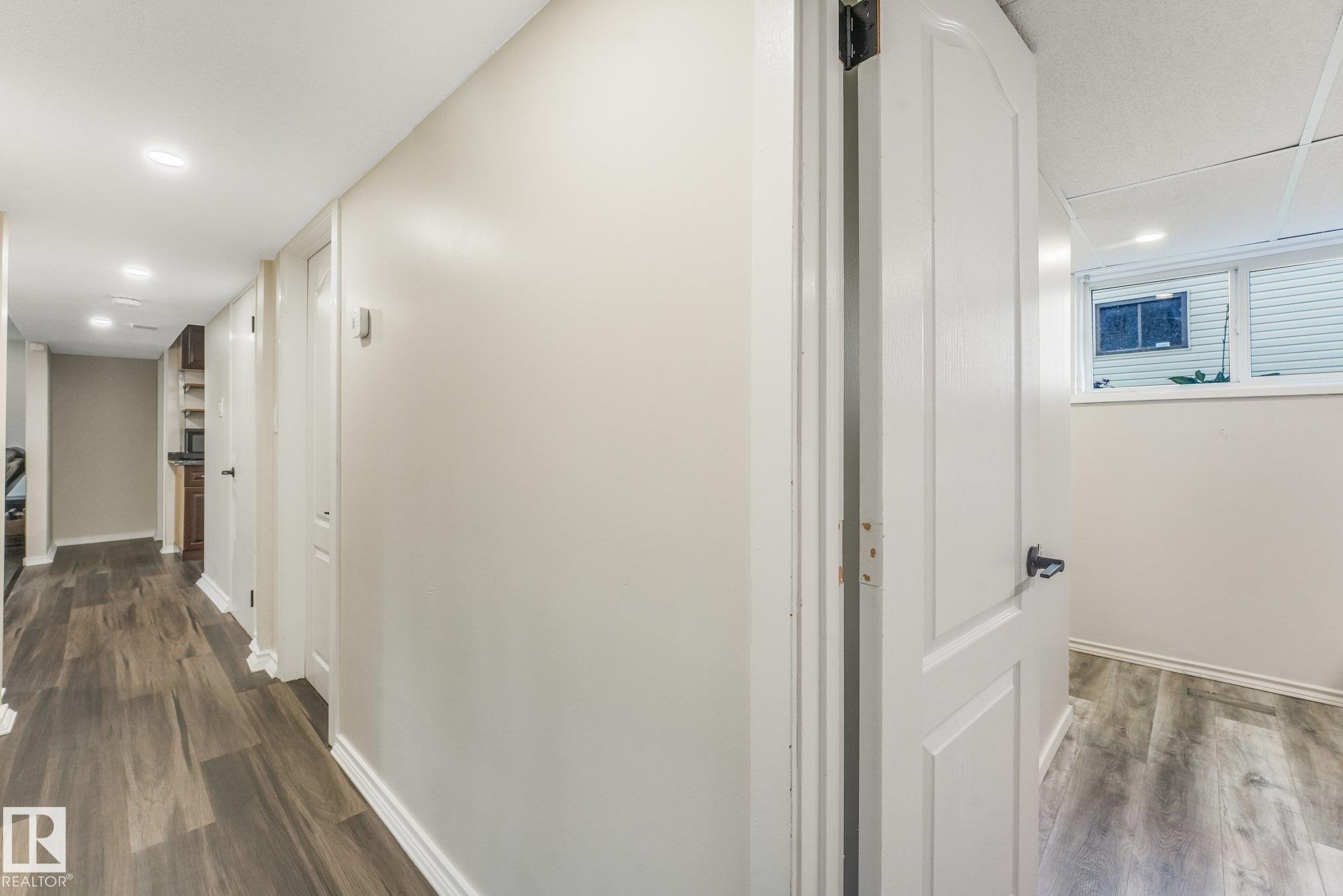 Photo 33 at 9532 138 Avenue NW, Northmount, Edmonton