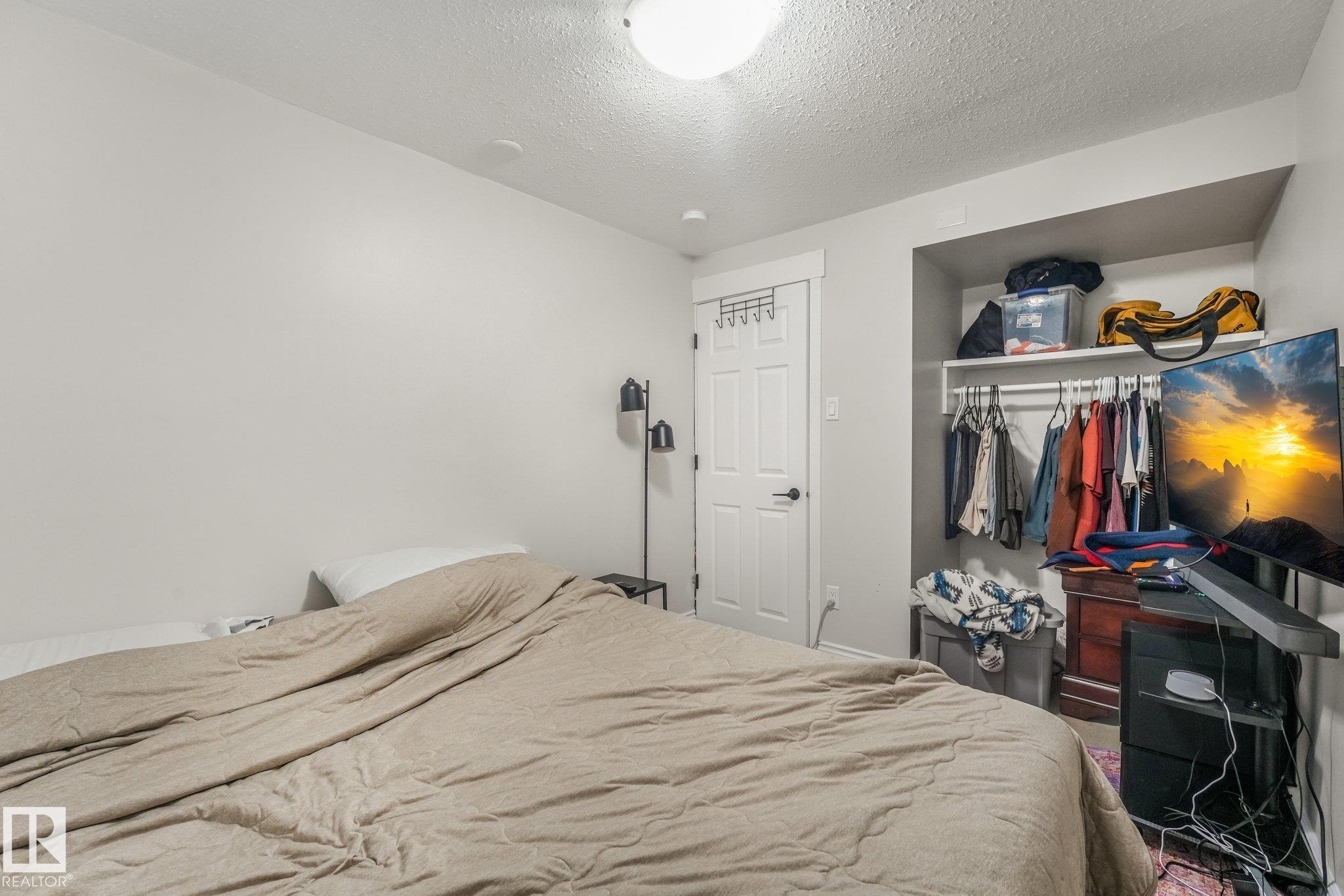 Photo 37 at 9532 138 Avenue NW, Northmount, Edmonton
