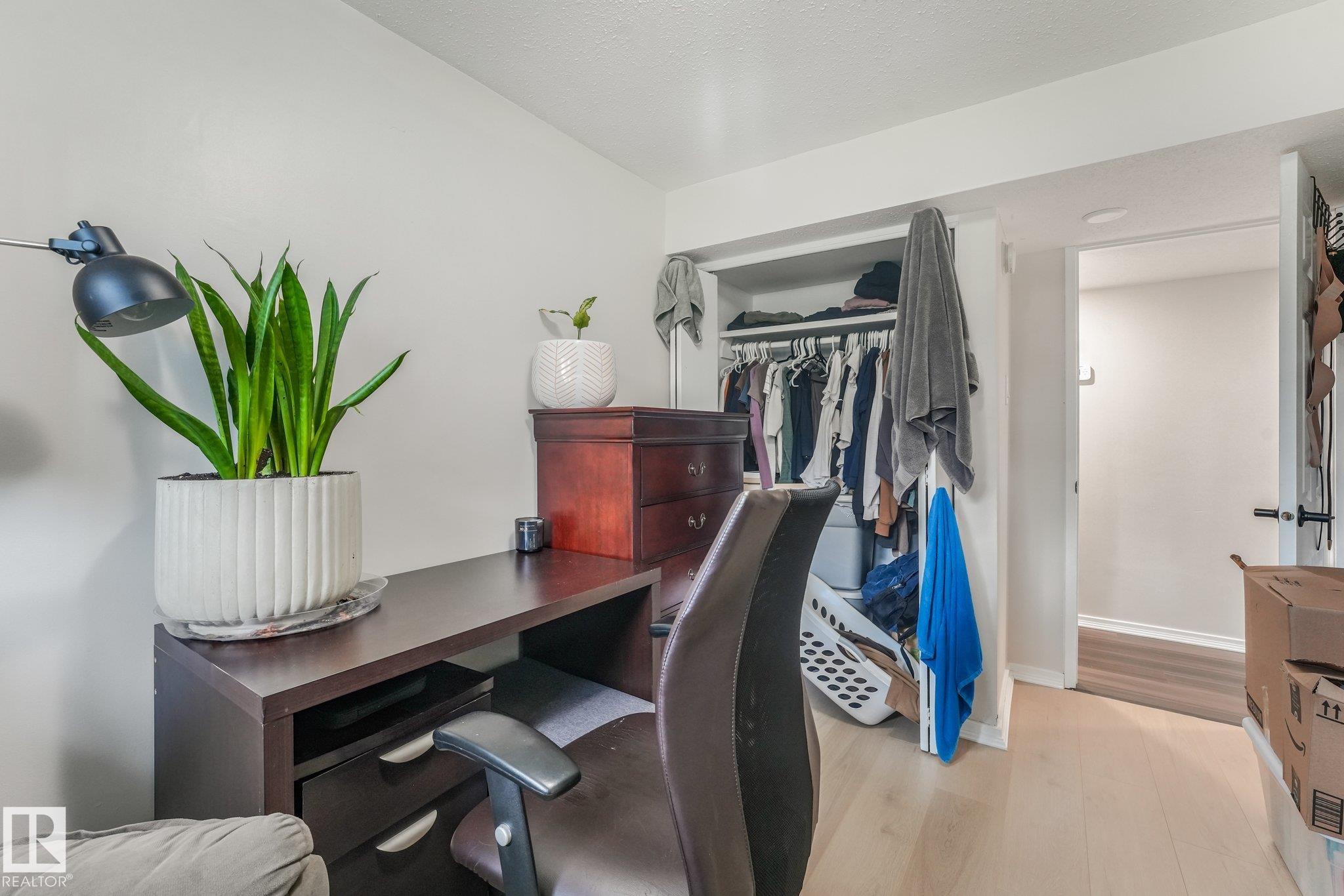Photo 39 at 9532 138 Avenue NW, Northmount, Edmonton