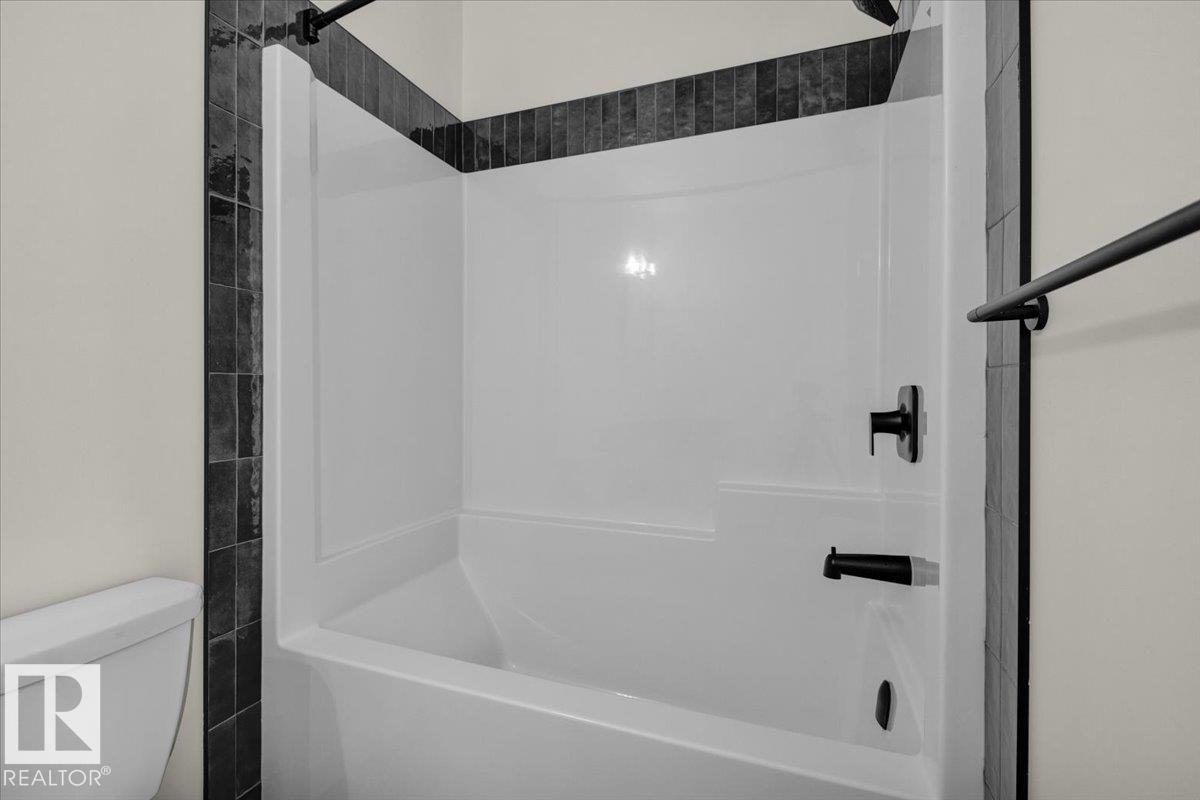 Photo 31 at 5812 Kootook Link SW, Keswick, Edmonton