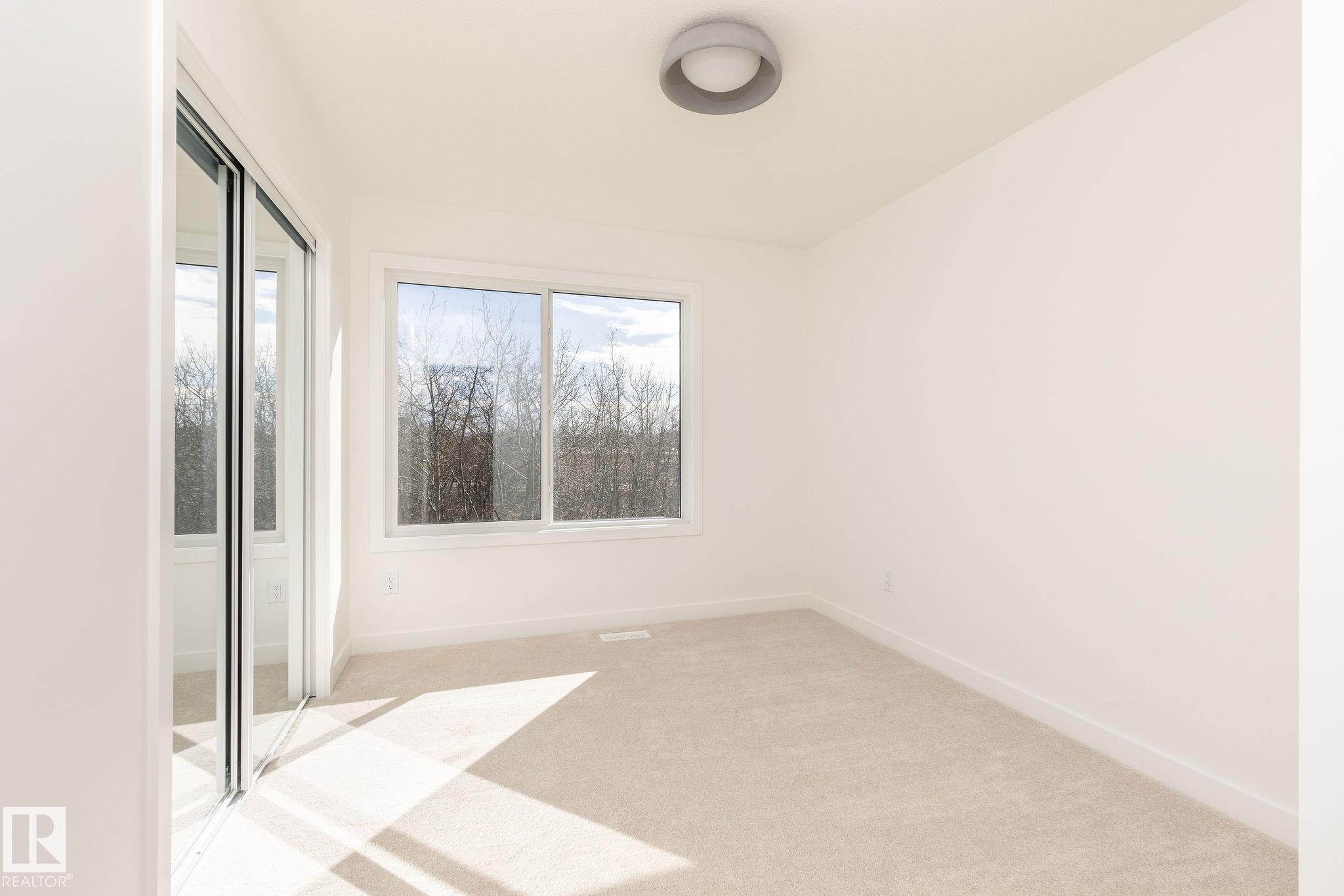 Photo 10 at 8253 Kiriak Loop SW, Keswick, Edmonton