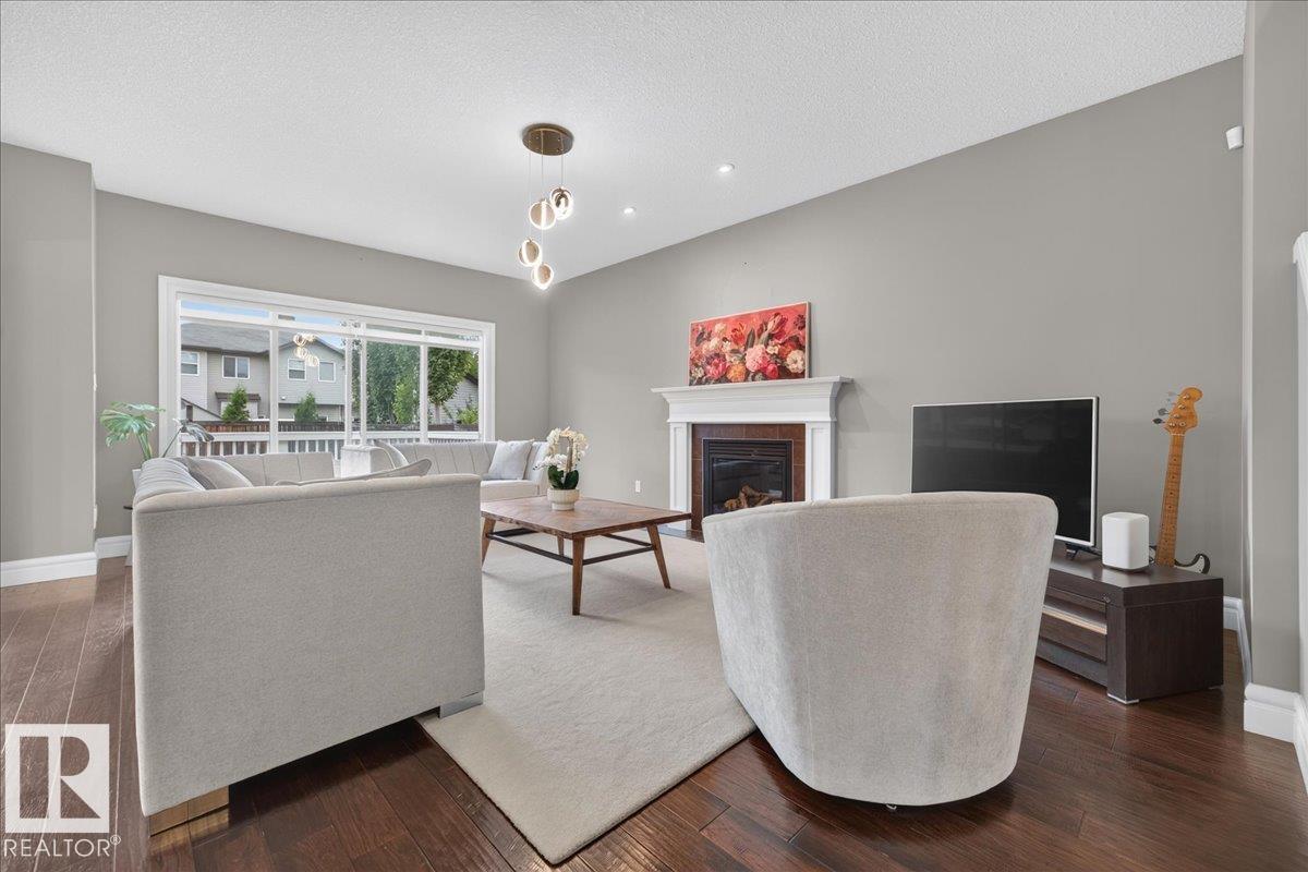 Photo 12 at 11408 15 Avenue SW, Rutherford, Edmonton