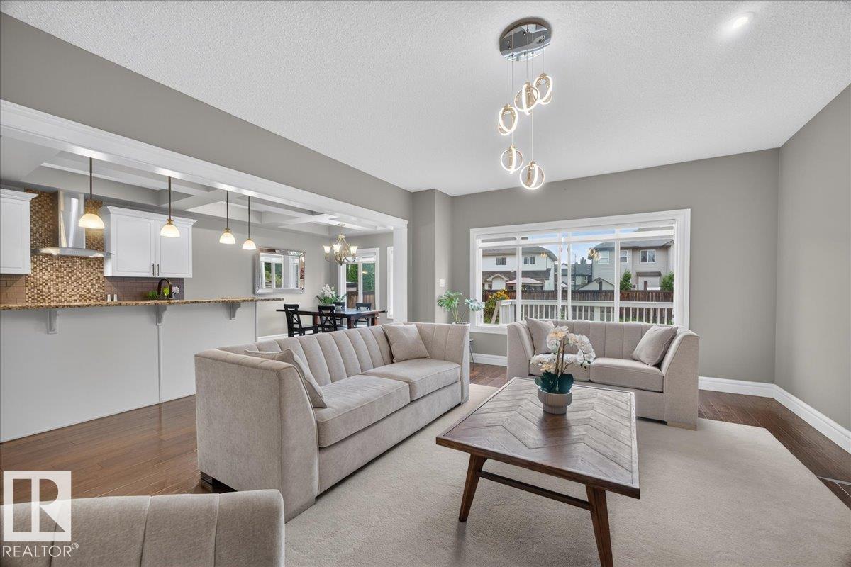 Photo 15 at 11408 15 Avenue SW, Rutherford, Edmonton