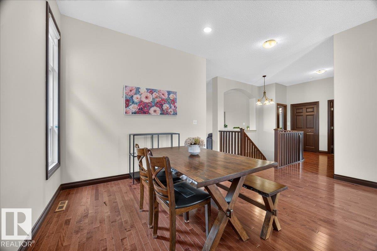 Photo 10 at 3606 Mclay Court NW, MacTaggart, Edmonton