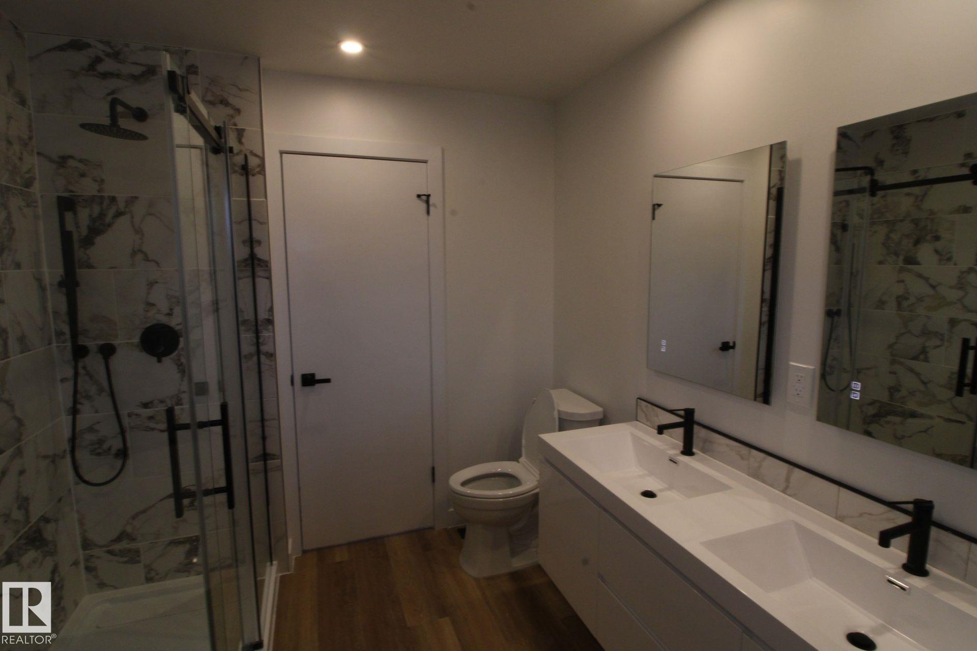 Photo 11 at 4224 110 Street NW, Rideau Park, Edmonton