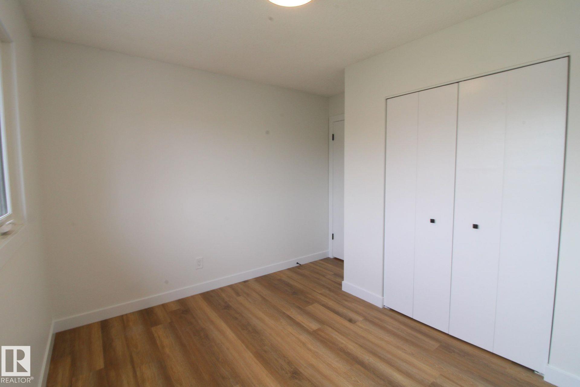 Photo 14 at 4224 110 Street NW, Rideau Park, Edmonton