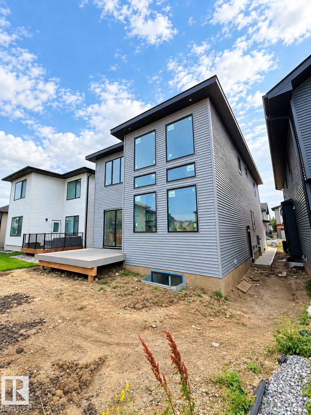Photo 3 at 288 165 Avenue NE, Quarry Ridge, Edmonton
