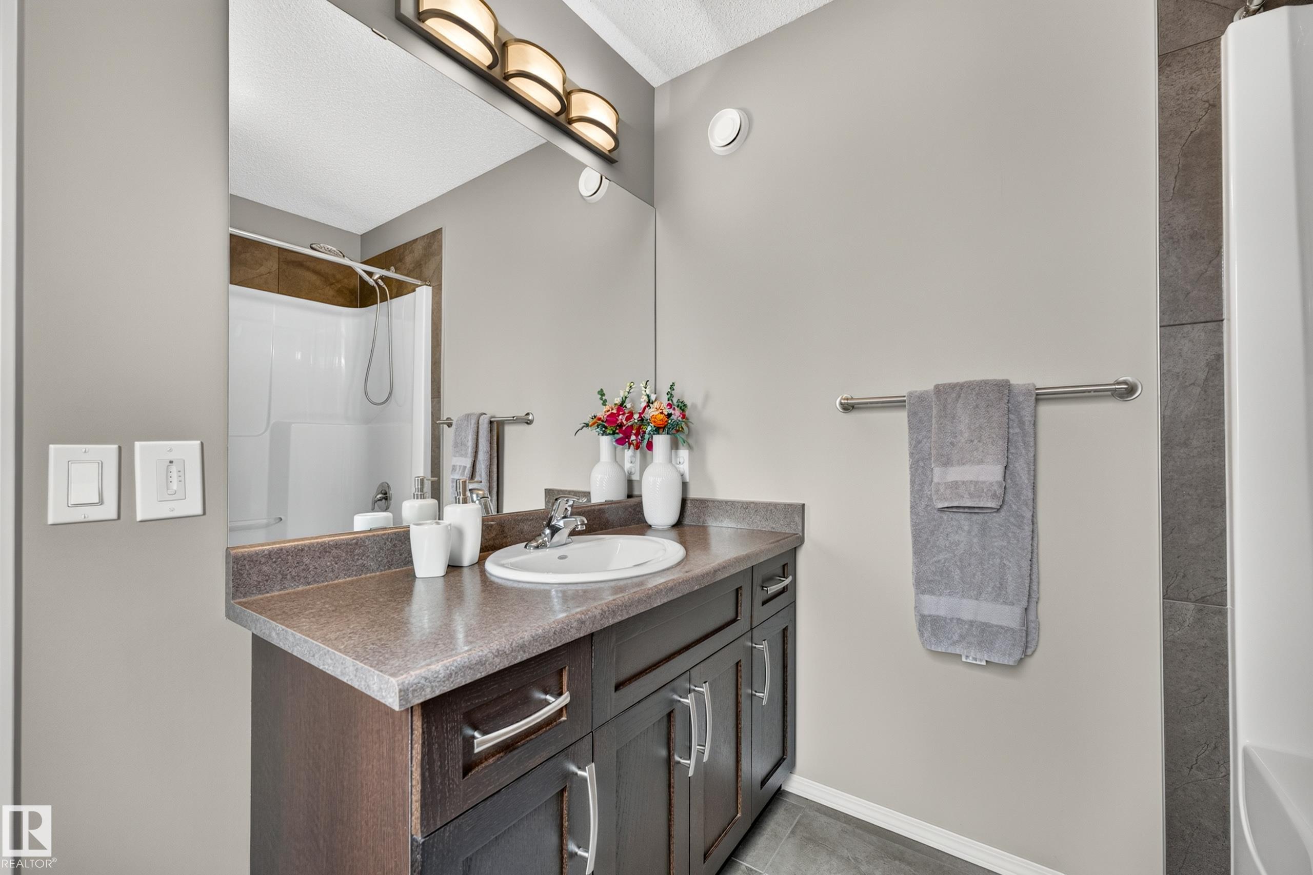 Photo 37 at 12528 172 Avenue NW, Rapperswill, Edmonton