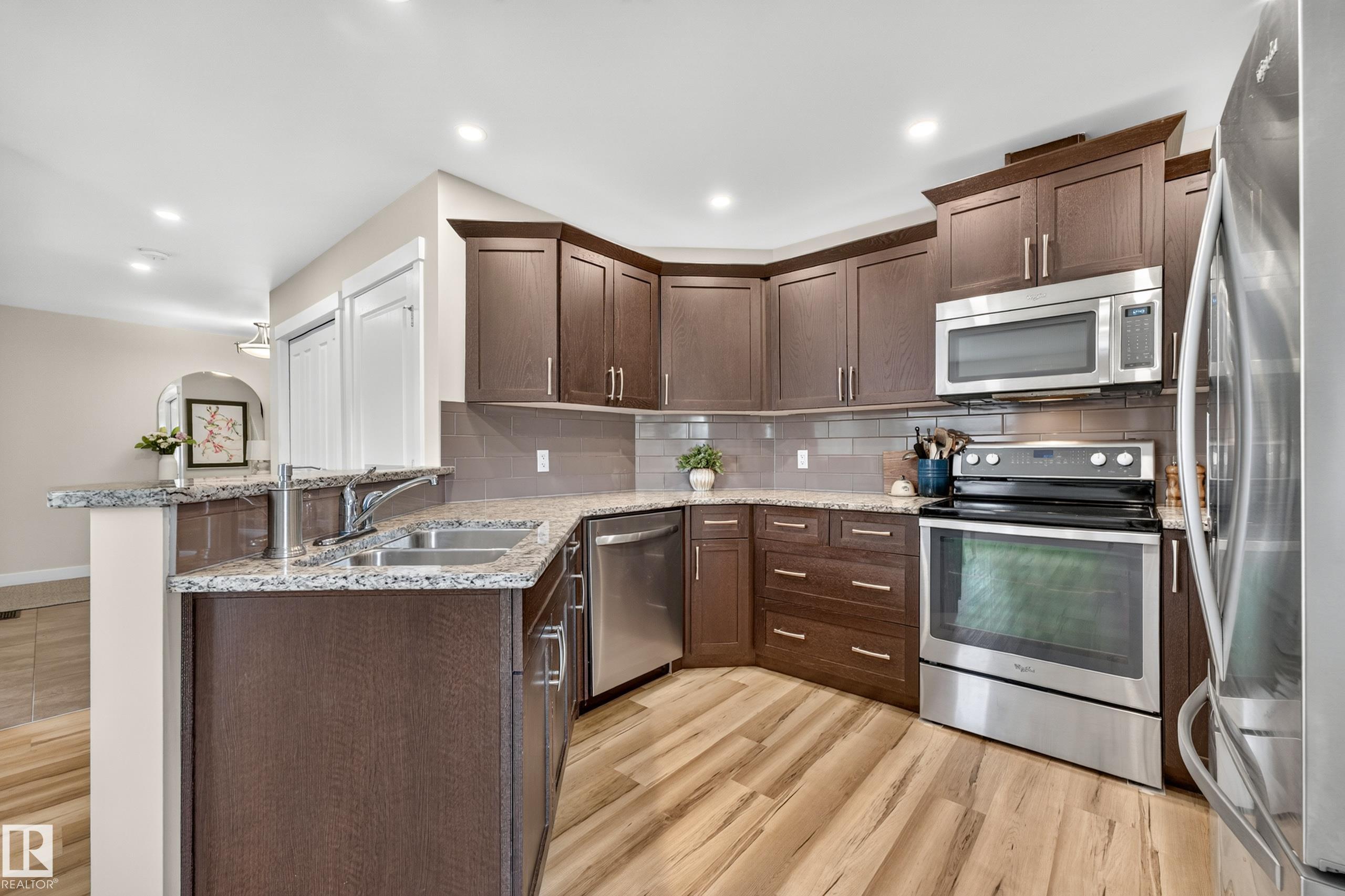 Photo 10 at 12528 172 Avenue NW, Rapperswill, Edmonton