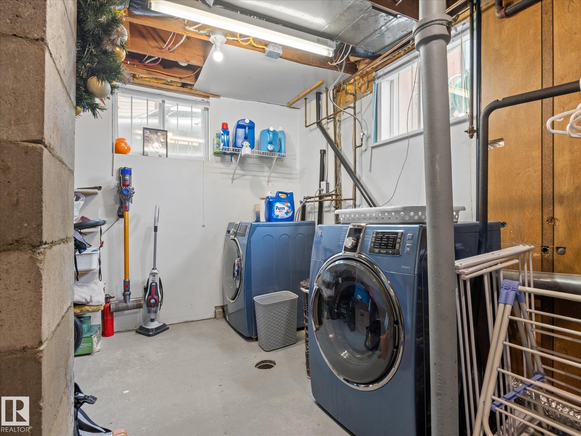 Photo 32 at 13507 110a Avenue NW, North Glenora, Edmonton