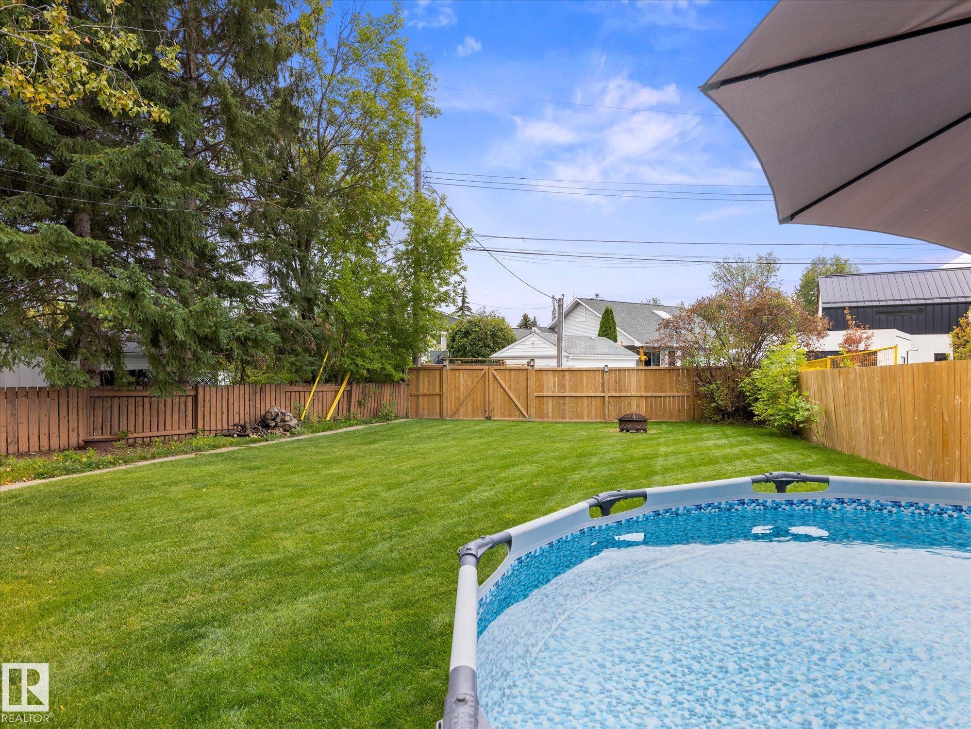 Photo 36 at 13507 110a Avenue NW, North Glenora, Edmonton