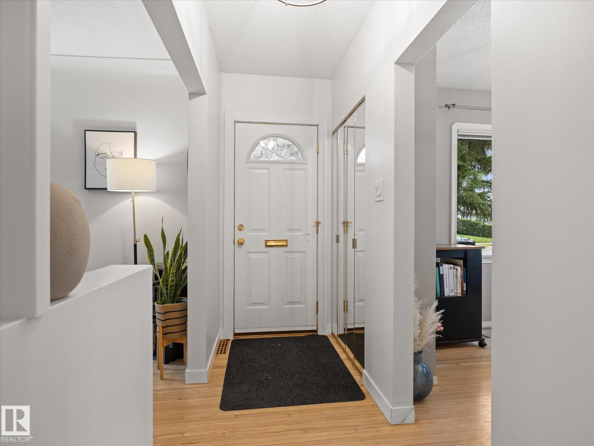 13507 110a Avenue NW, North Glenora, Edmonton