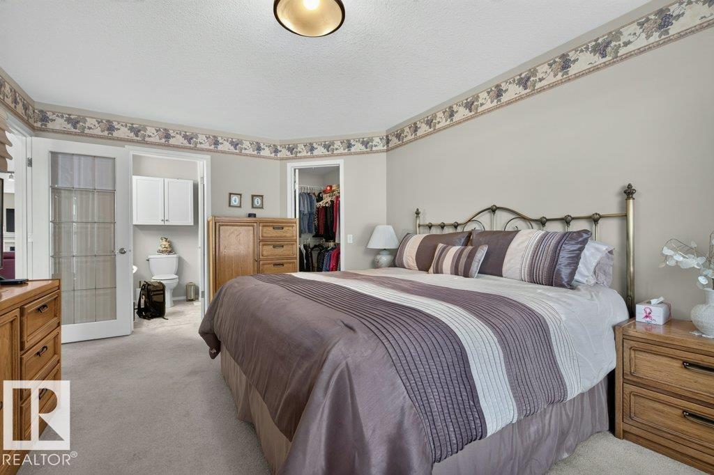 17 - 9 Dechene Road NW, Dechene, Edmonton