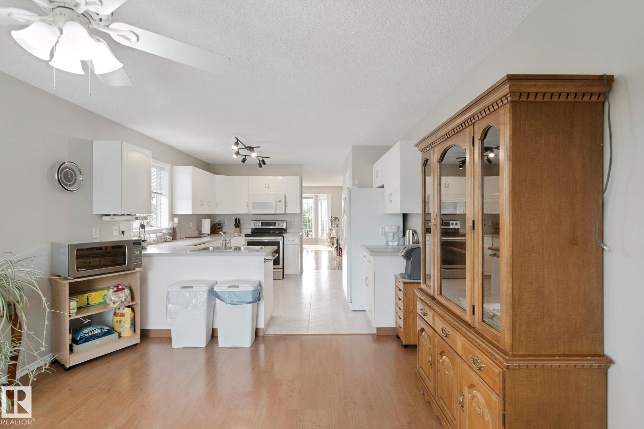 Photo 18 at 29 Highland Crescent, Heritage Lakes, St. Albert