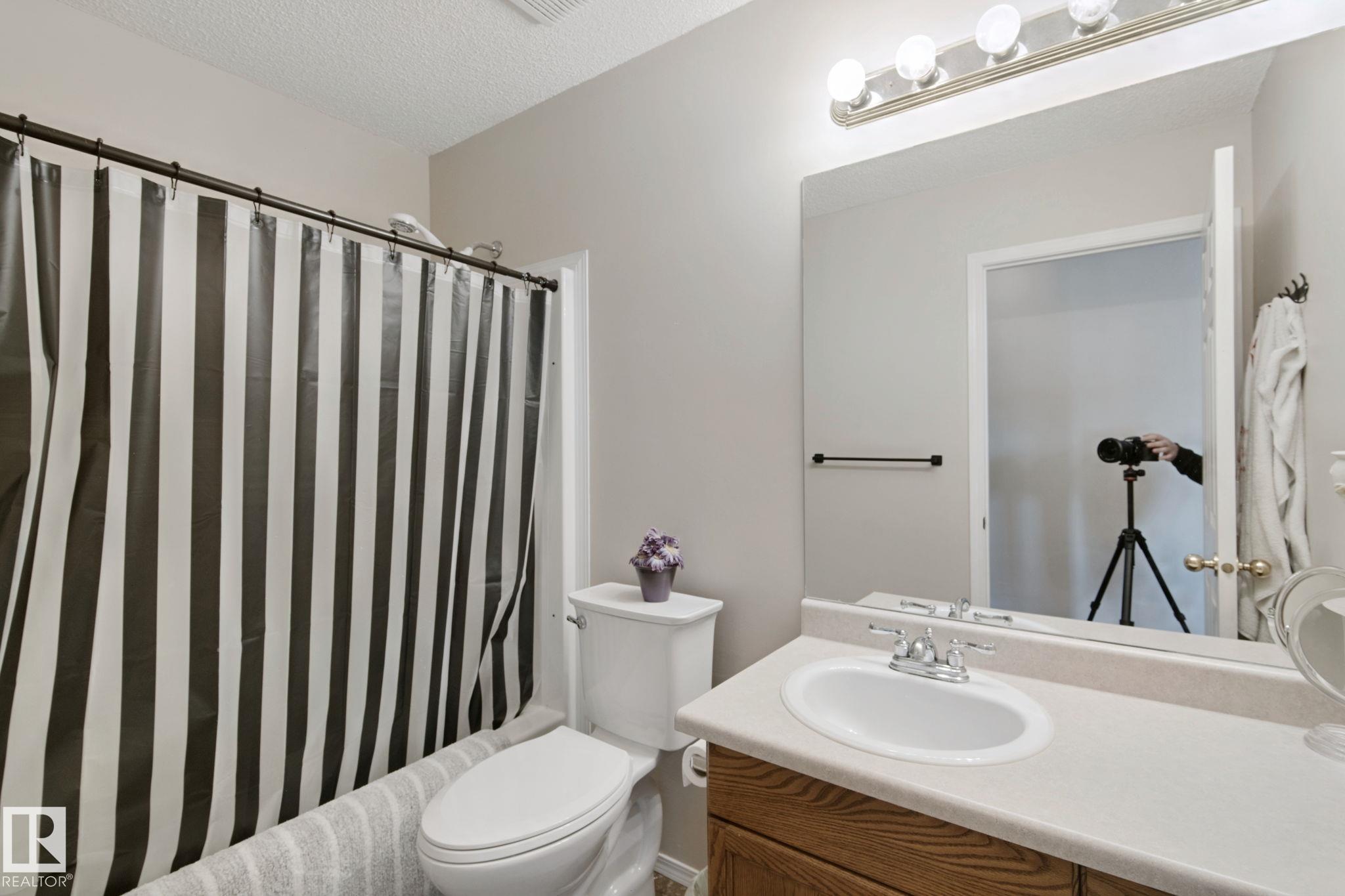 Photo 31 at 29 Highland Crescent, Heritage Lakes, St. Albert