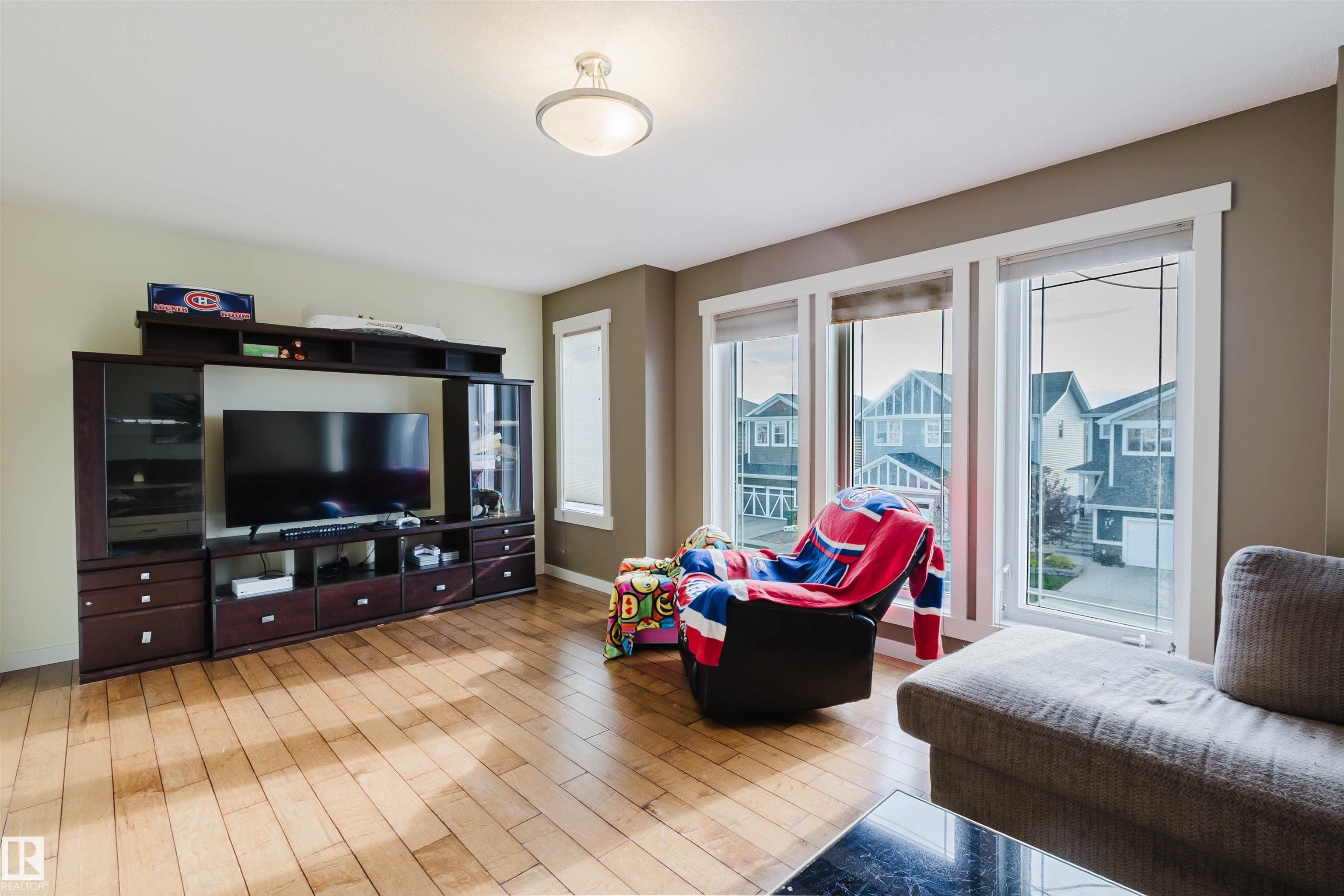 Photo 30 at 173 Sheppard Circle, Southfork, Leduc