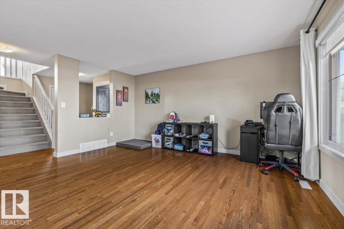 Photo 15 at 36 Becker Crescent, South Pointe, Fort Saskatchewan