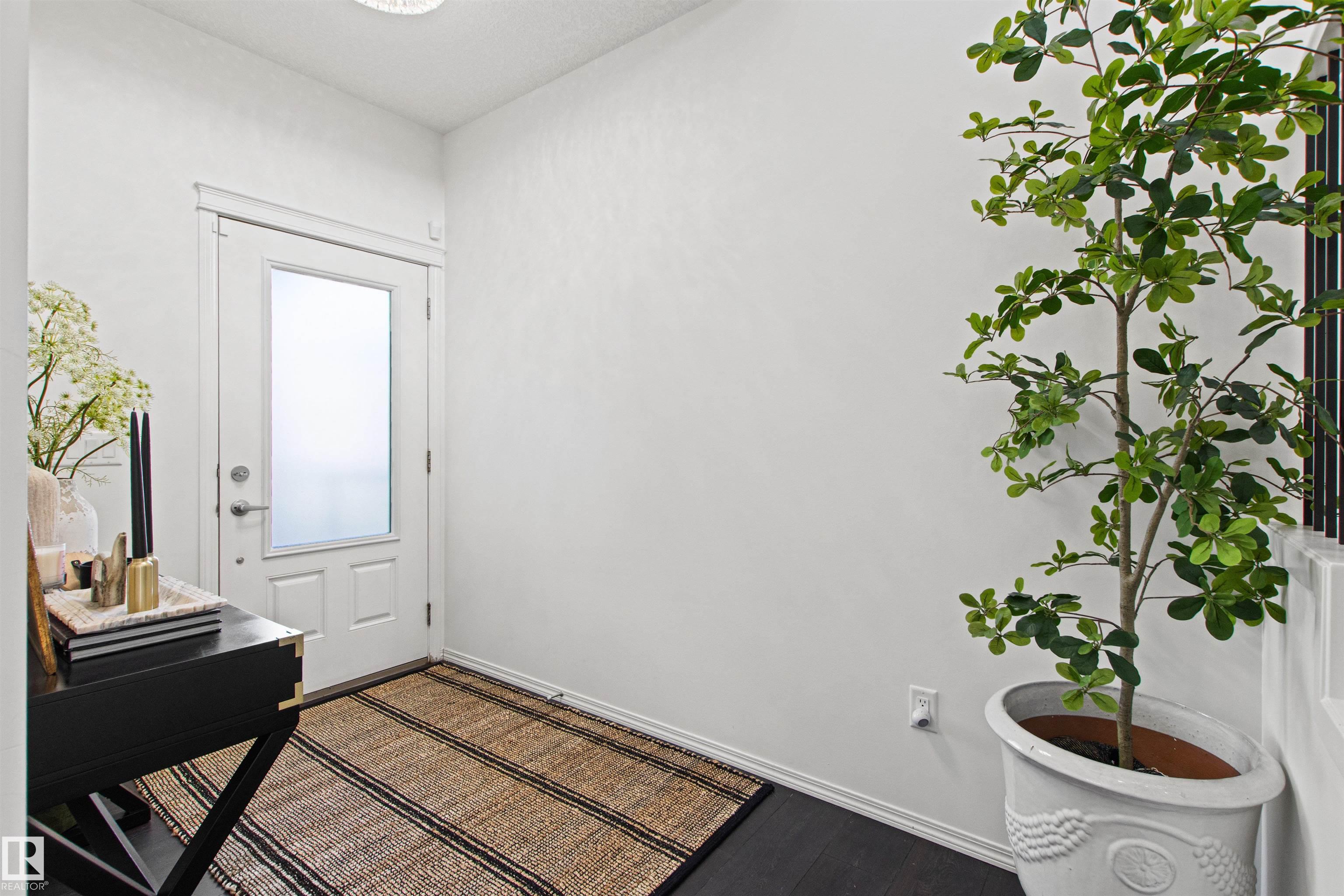 915 177 Street SW, Windermere, Edmonton
