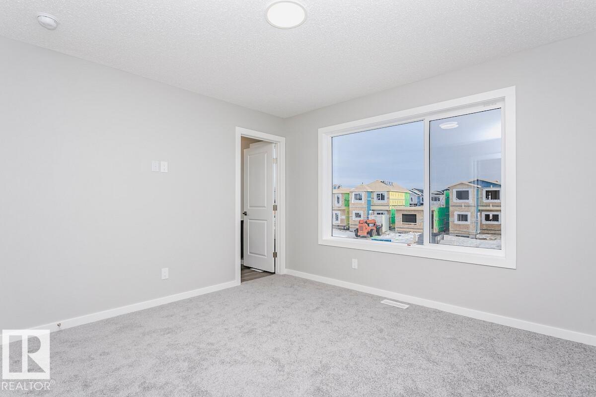 Photo 15 at 328 Hawthorne Way, Woodbend, Leduc