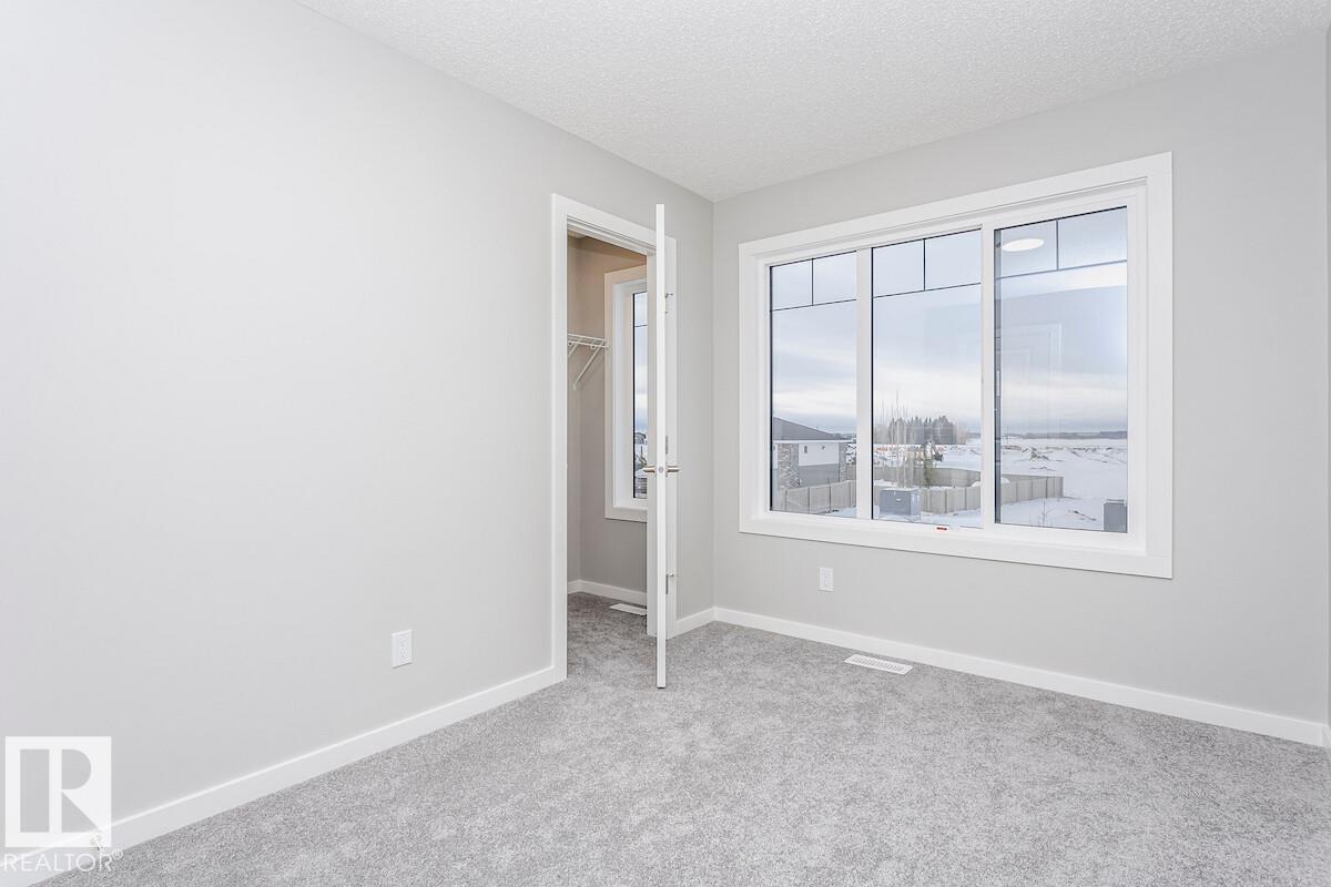 Photo 18 at 328 Hawthorne Way, Woodbend, Leduc