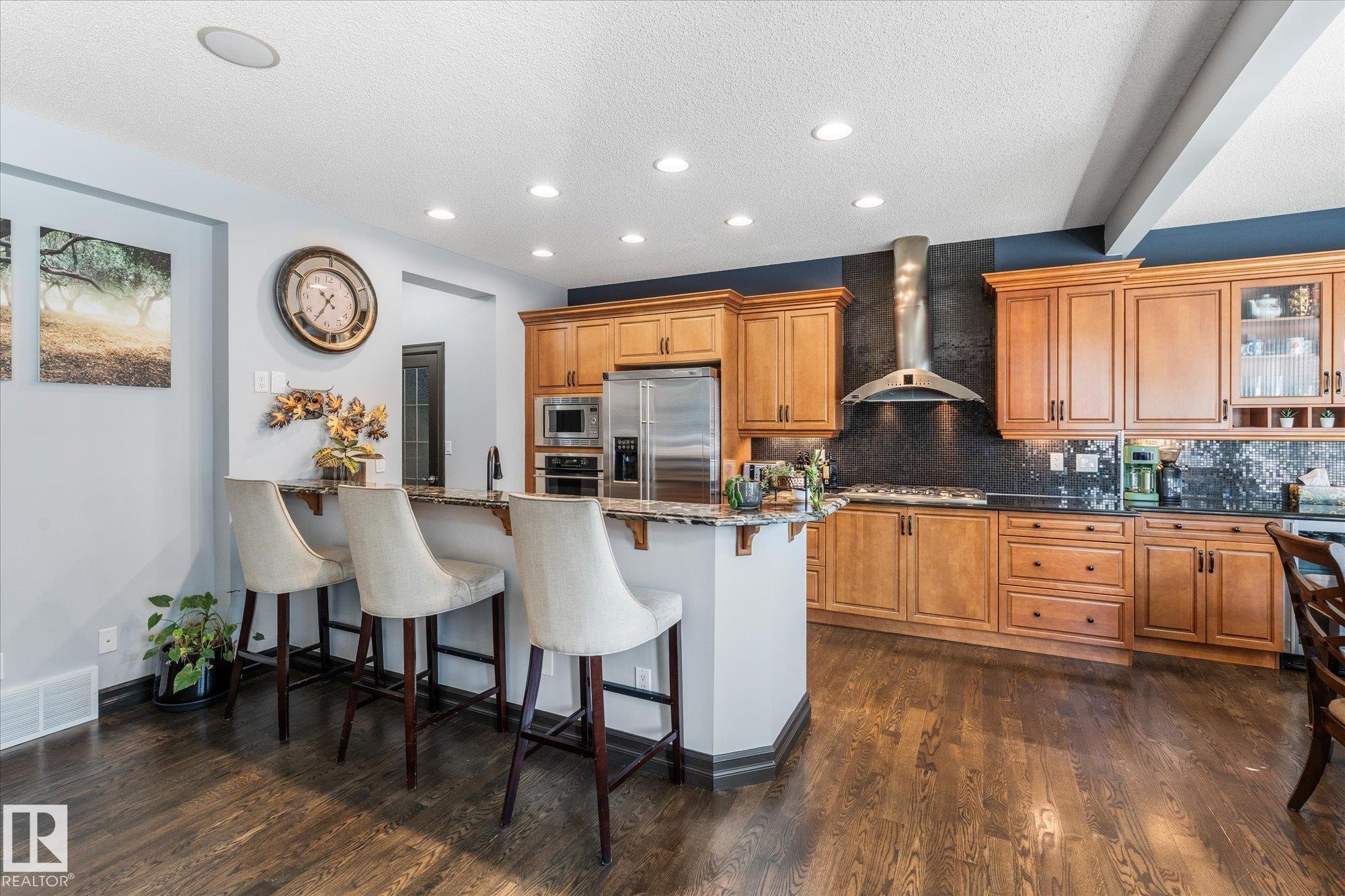 Photo 11 at 9 Becker Crescent, South Pointe, Fort Saskatchewan