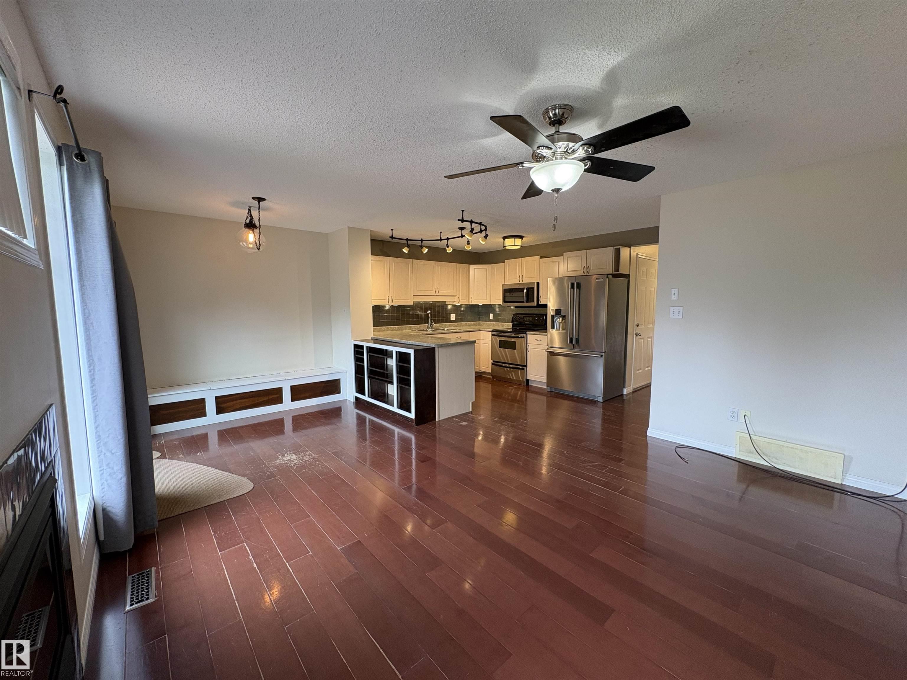 Photo 9 at 12248 16 Avenue SW, Rutherford, Edmonton