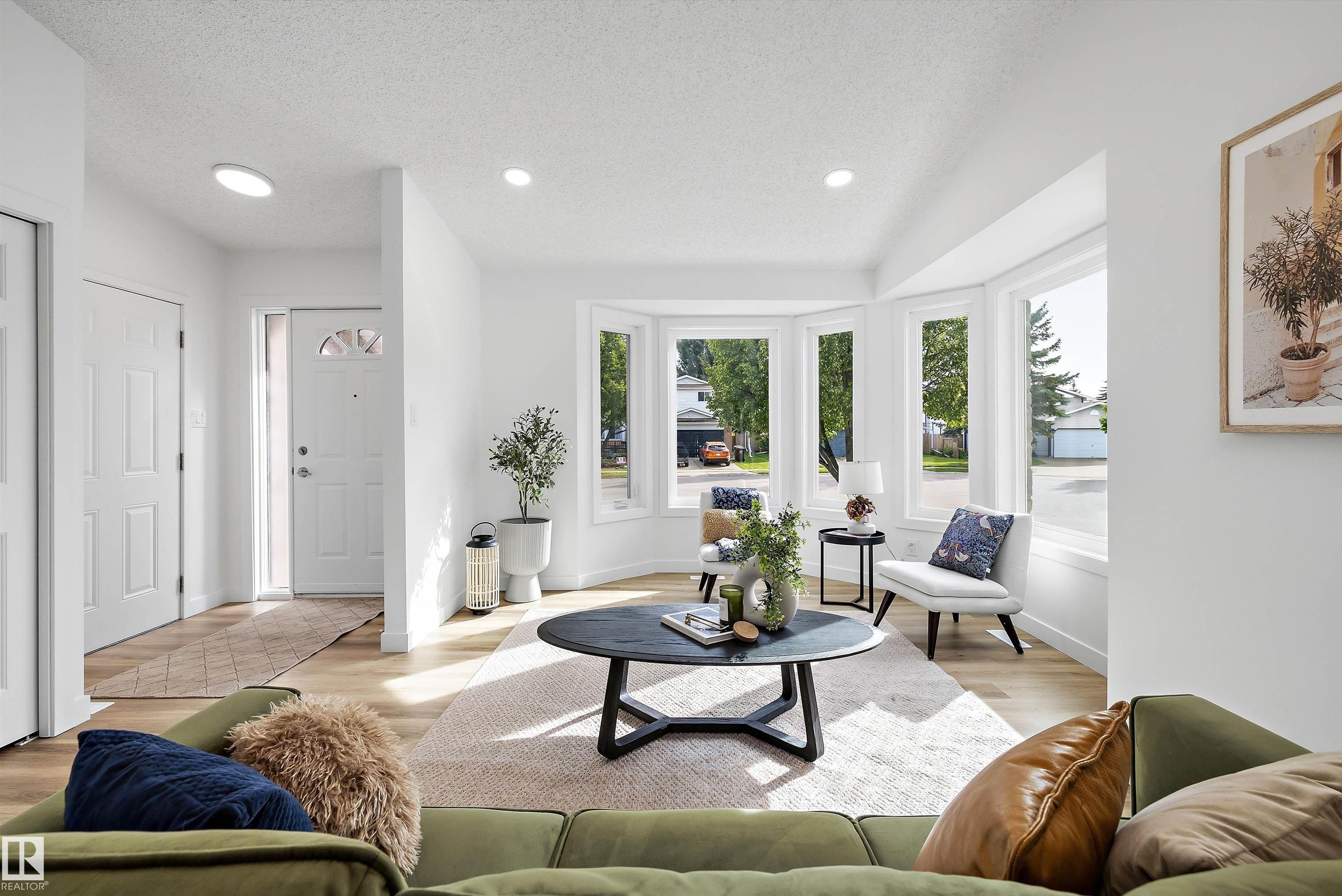 Photo 6 at 12 Danbridge Place, Deer Ridge, St. Albert