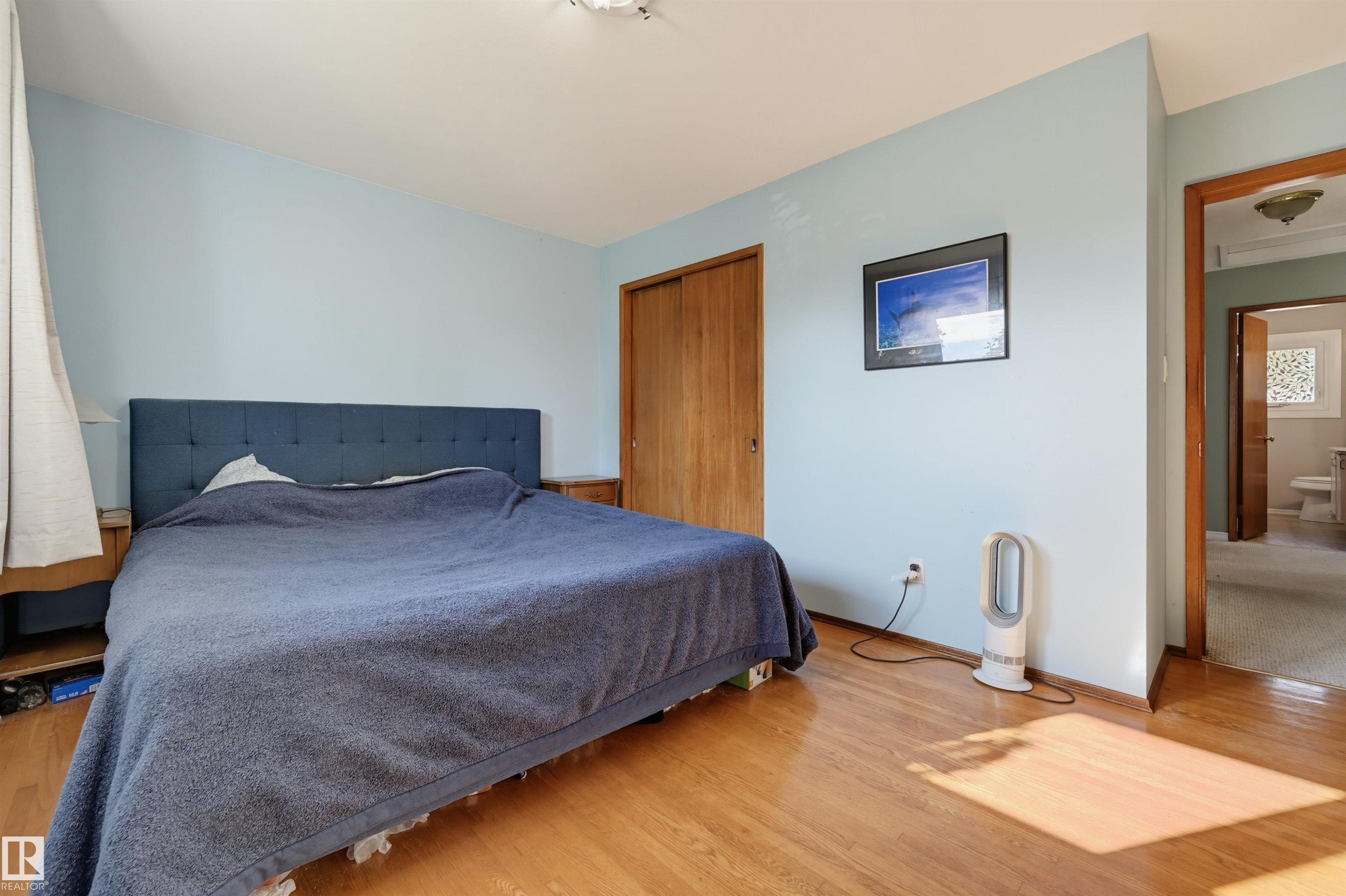 Photo 22 at 9122 167 Street NW, West Meadowlark Park, Edmonton