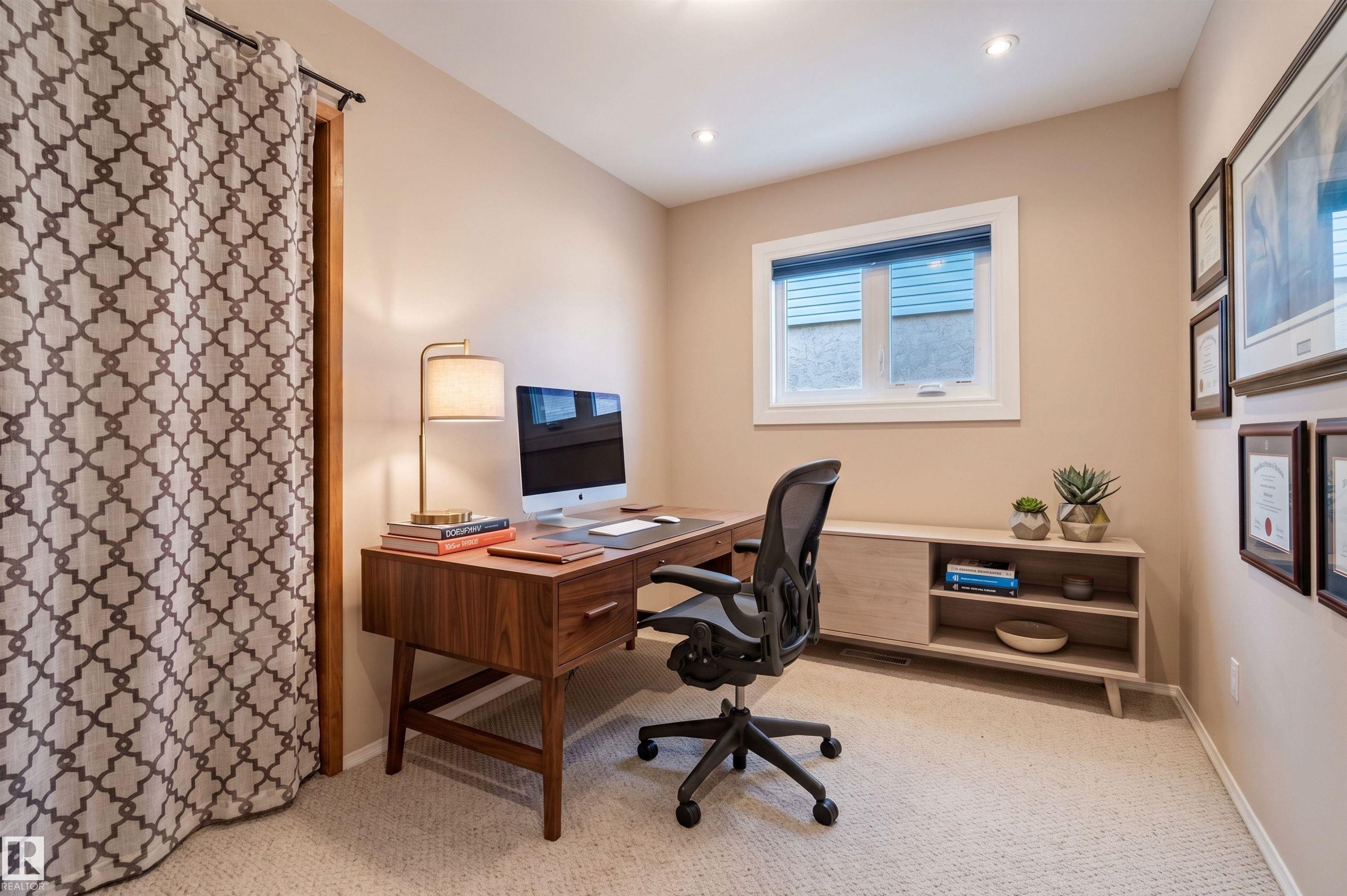 Photo 23 at 9122 167 Street NW, West Meadowlark Park, Edmonton