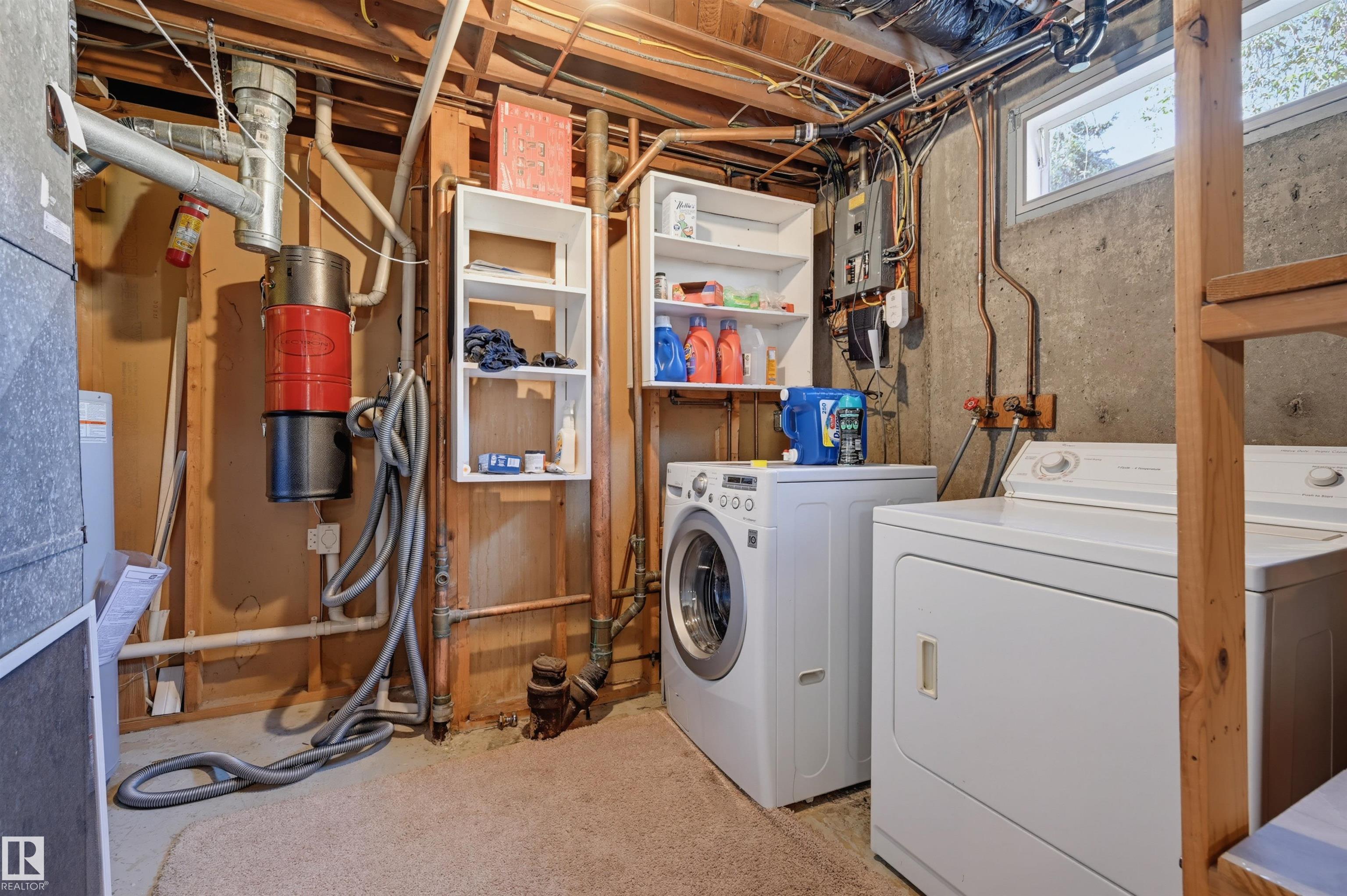 Photo 34 at 9122 167 Street NW, West Meadowlark Park, Edmonton