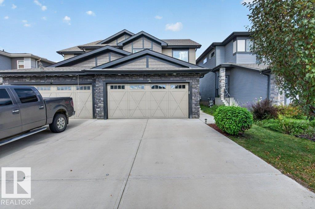 9316 Pear Link SW, The Orchards At Ellerslie, Edmonton photo number 2